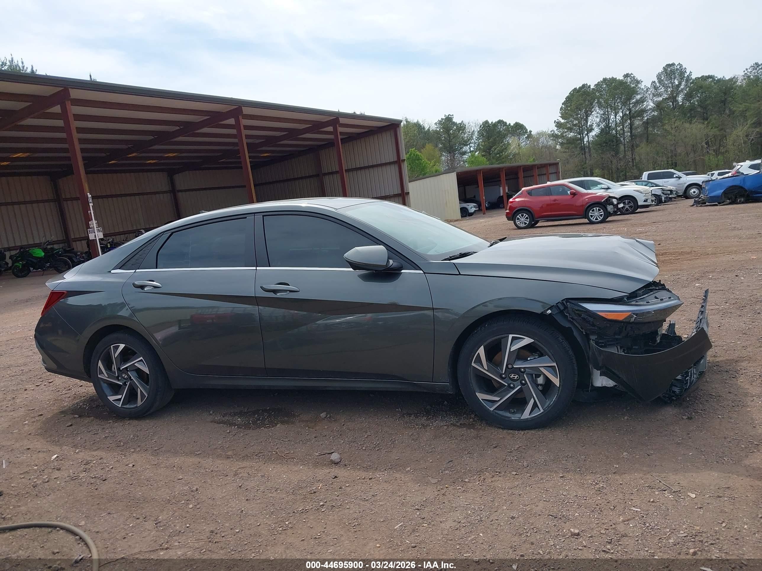 2024 Hyundai Elantra Limited Серый vin: KMHLP4DG6RU657619