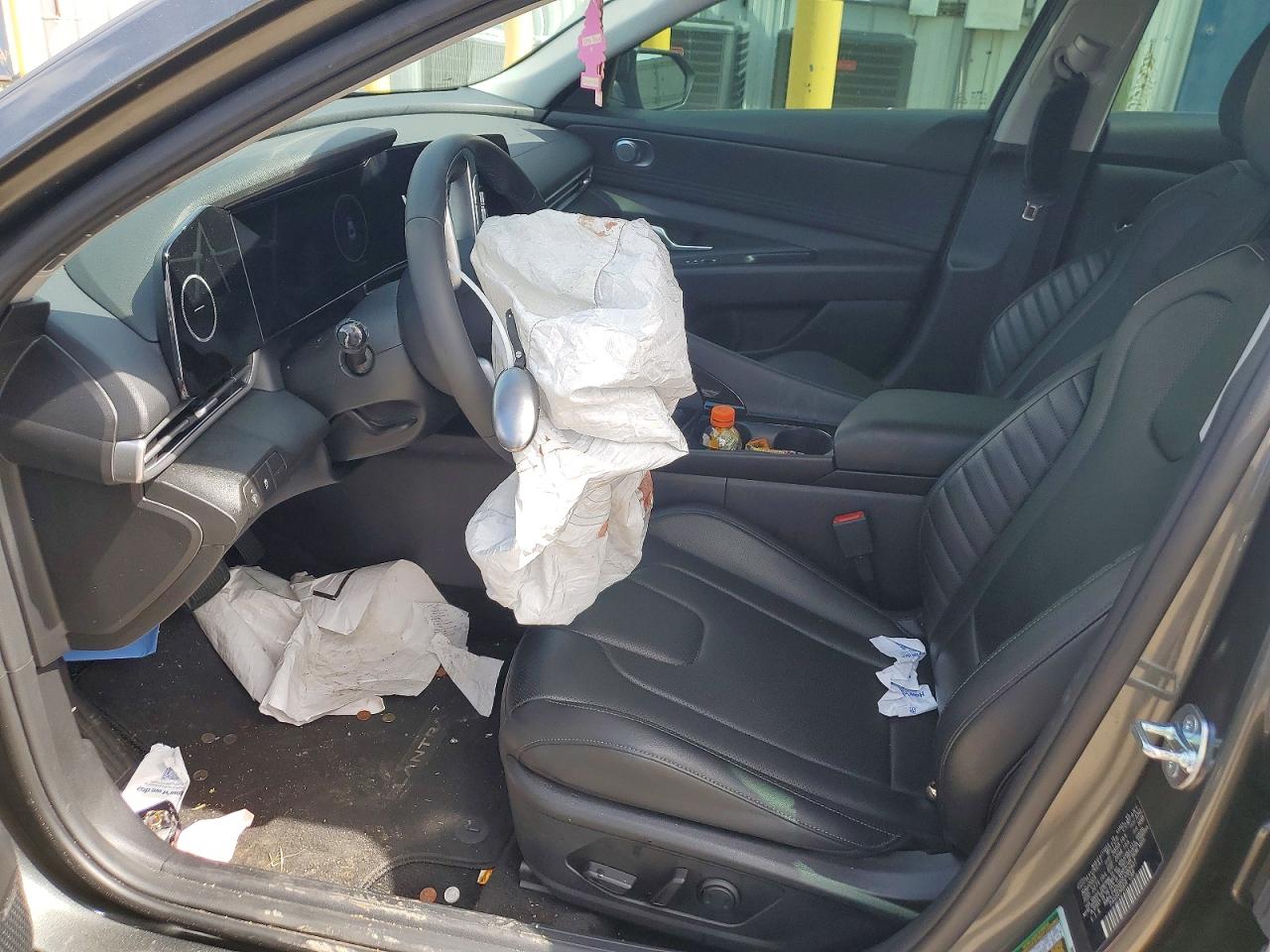 2025 Hyundai Elantra Limited Charcoal vin: KMHLP4DG8SU080937