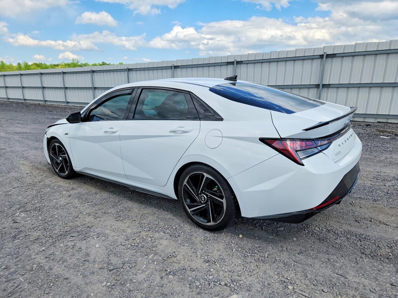 2022 Hyundai Elantra N Line White vin: KMHLR4AF8NU254550