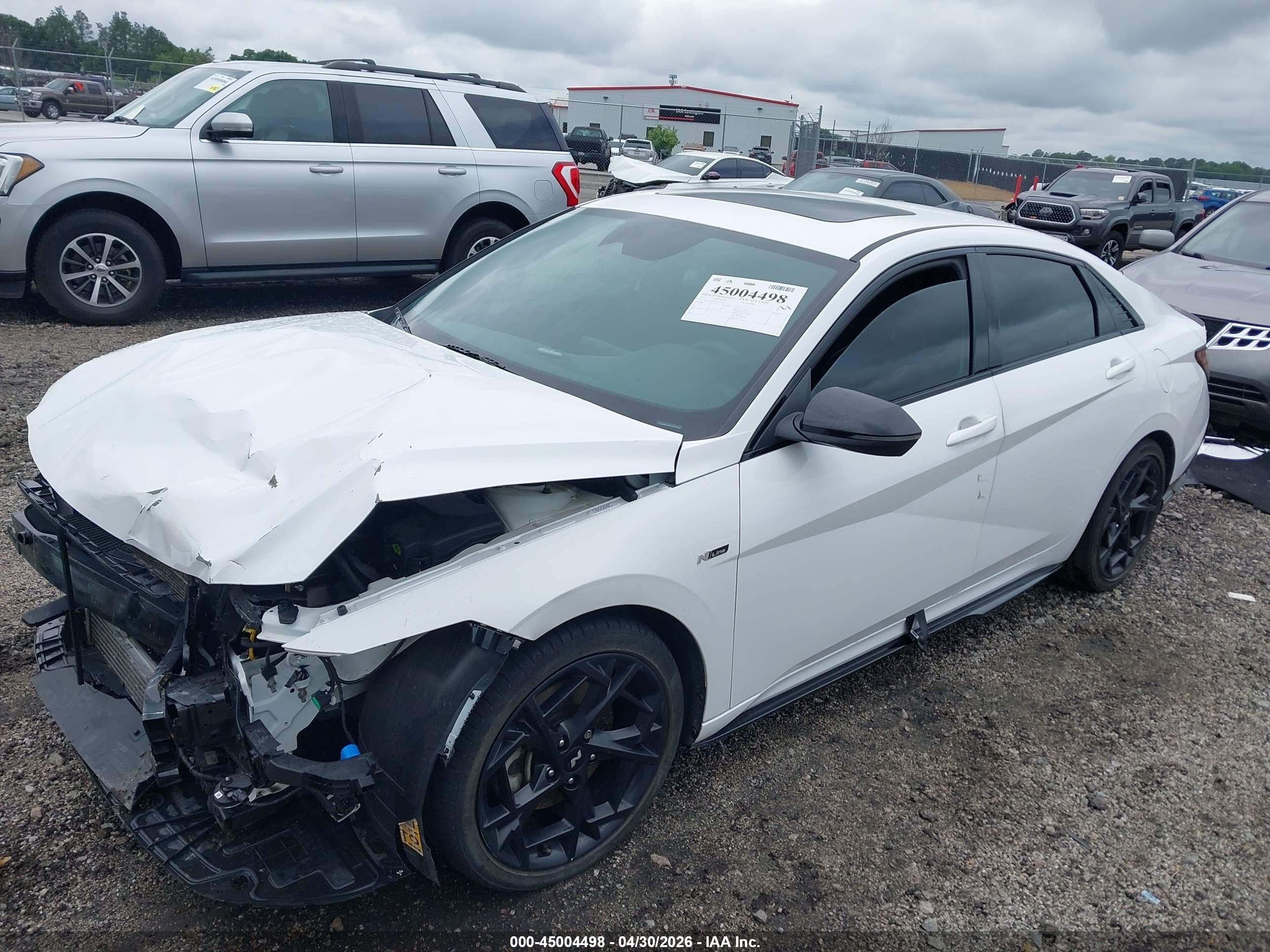 2024 Hyundai Elantra N Line White vin: KMHLR4DF1RU775093