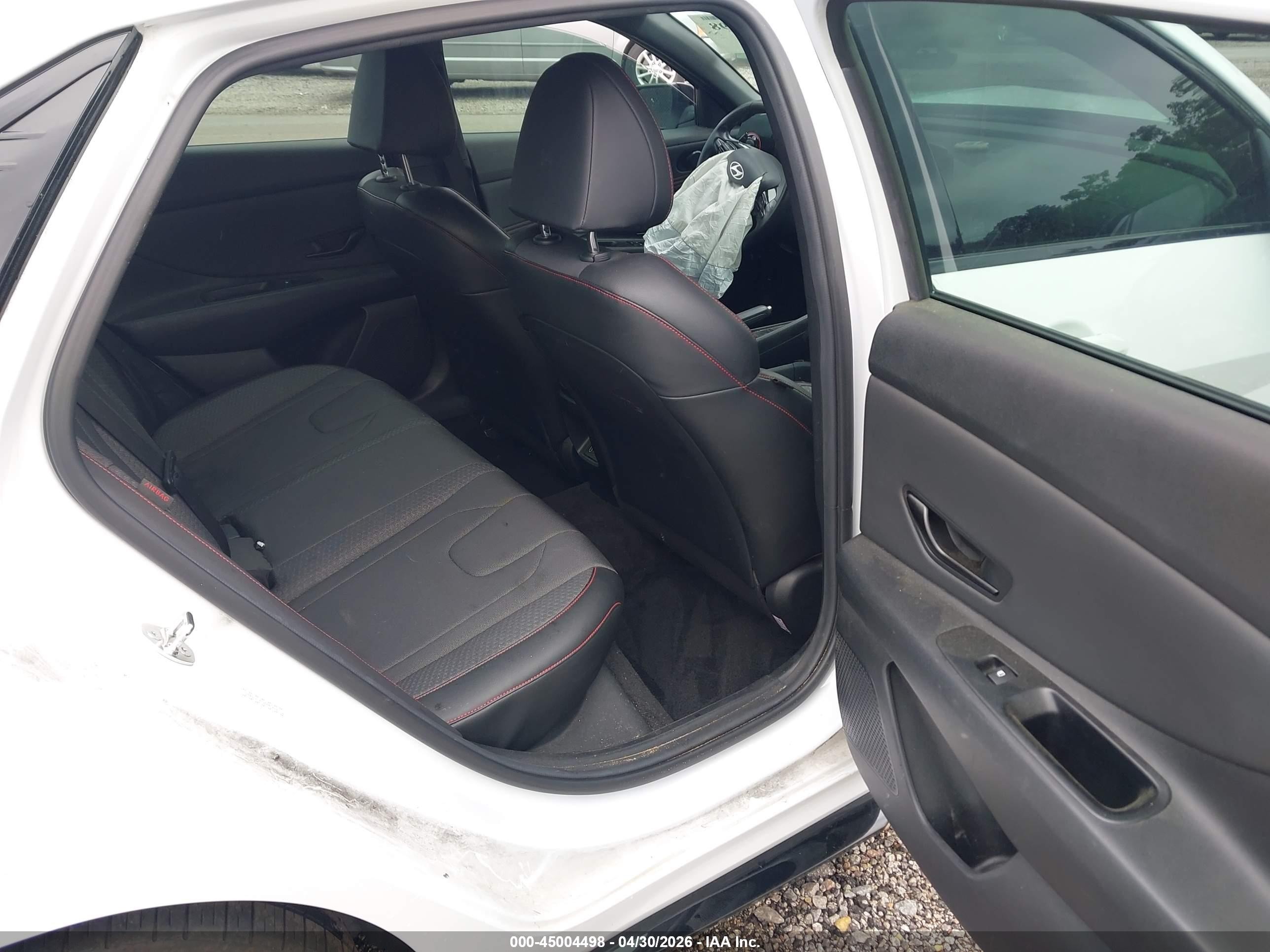 2024 Hyundai Elantra N Line White vin: KMHLR4DF1RU775093