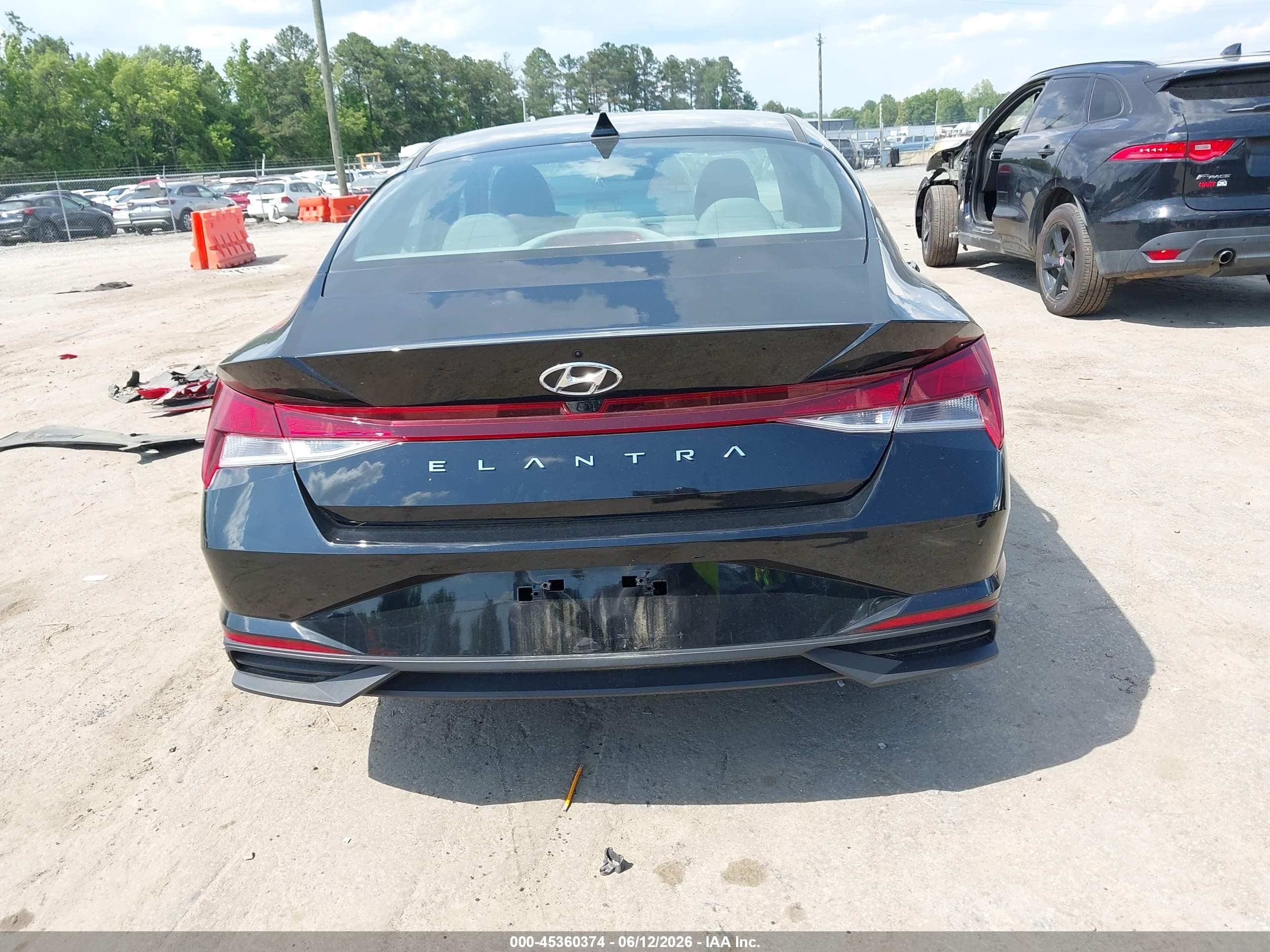 2023 Hyundai Elantra Sel Black vin: KMHLS4AG1PU388977