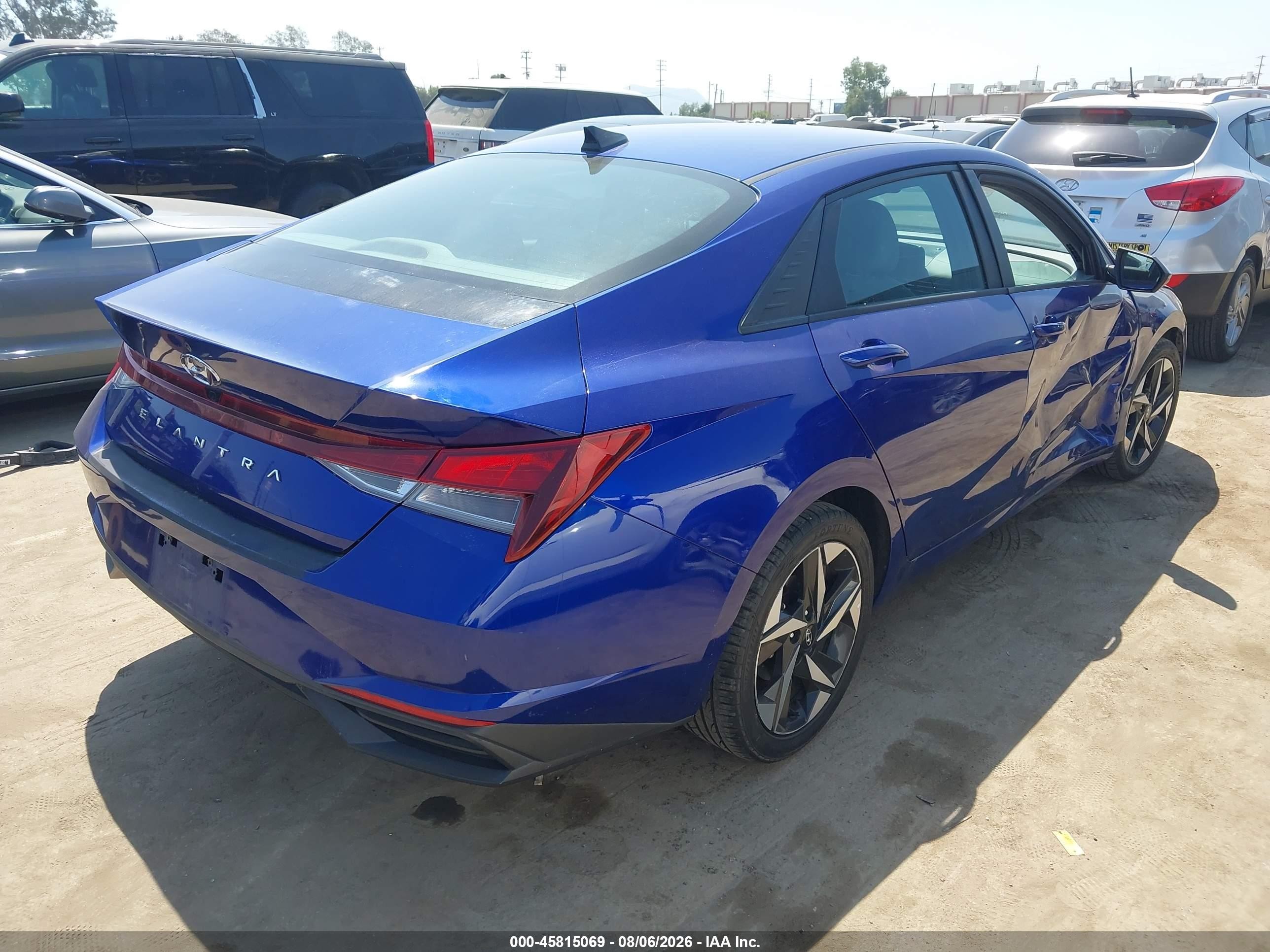 2023 Hyundai Elantra Sel Blue vin: KMHLS4AG2PU402661