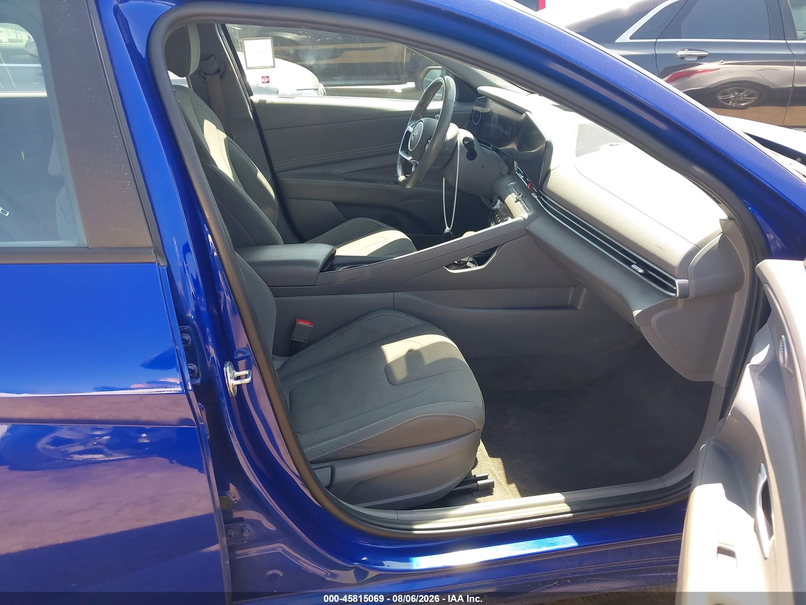 2023 Hyundai Elantra Sel Blue vin: KMHLS4AG2PU402661