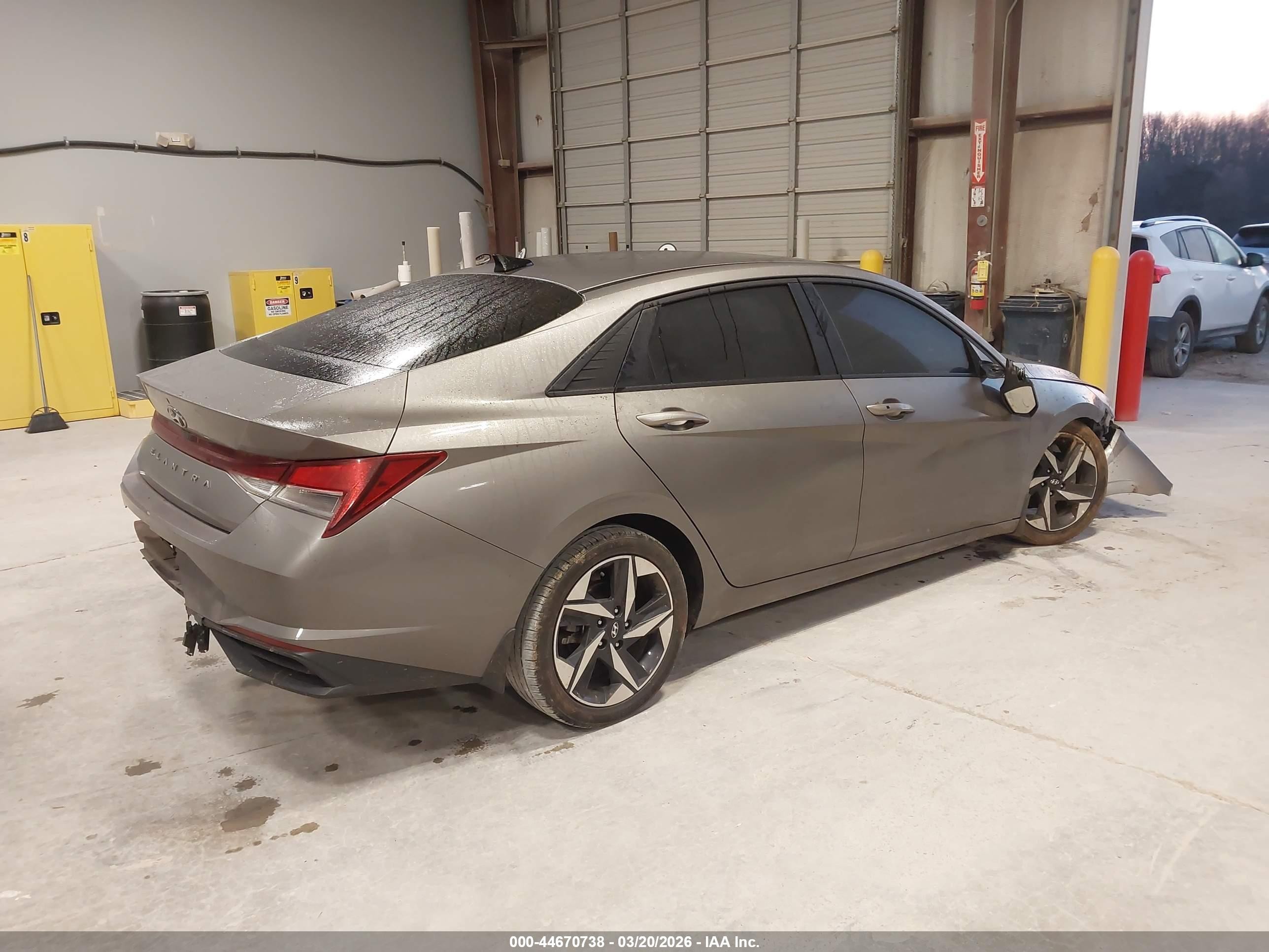 2023 Hyundai Elantra Sel Серебряный vin: KMHLS4AG3PU548289