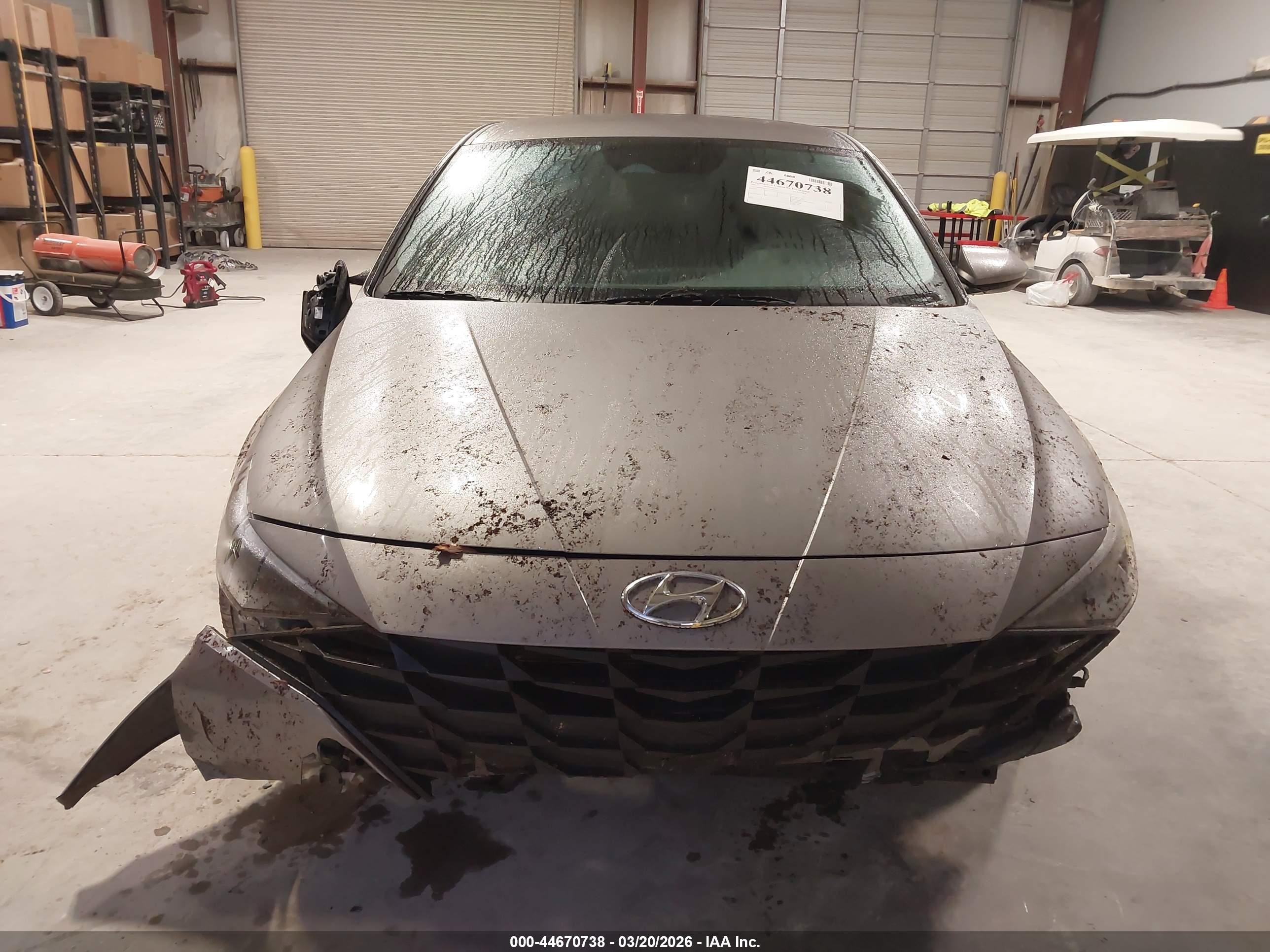 2023 Hyundai Elantra Sel Серебряный vin: KMHLS4AG3PU548289