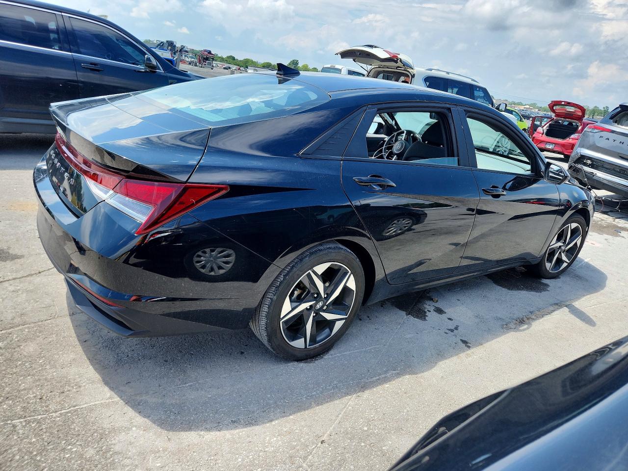 2023 Hyundai Elantra Sel Black vin: KMHLS4AG4PU433670
