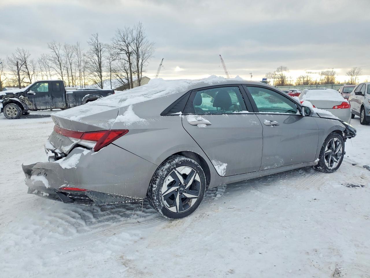 2023 Hyundai Elantra Sel Gray vin: KMHLS4AG5PU508697