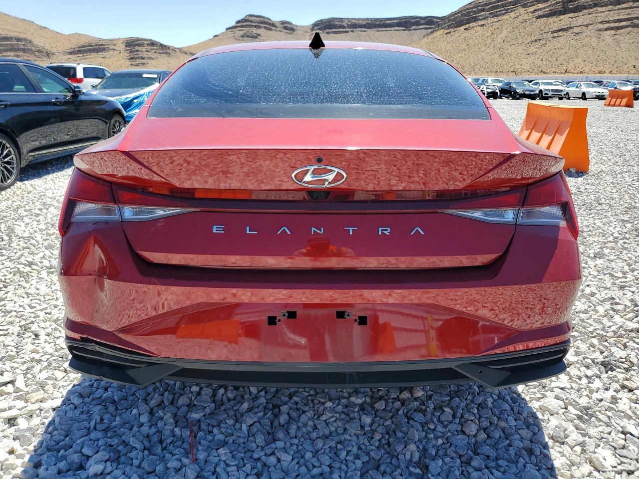 2023 Hyundai Elantra Sel Red vin: KMHLS4AG5PU591127