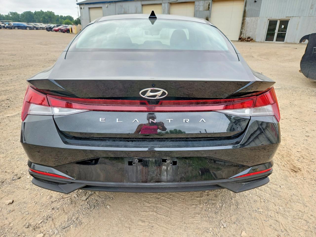 2022 Hyundai Elantra Sel Black vin: KMHLS4AG7NU233122