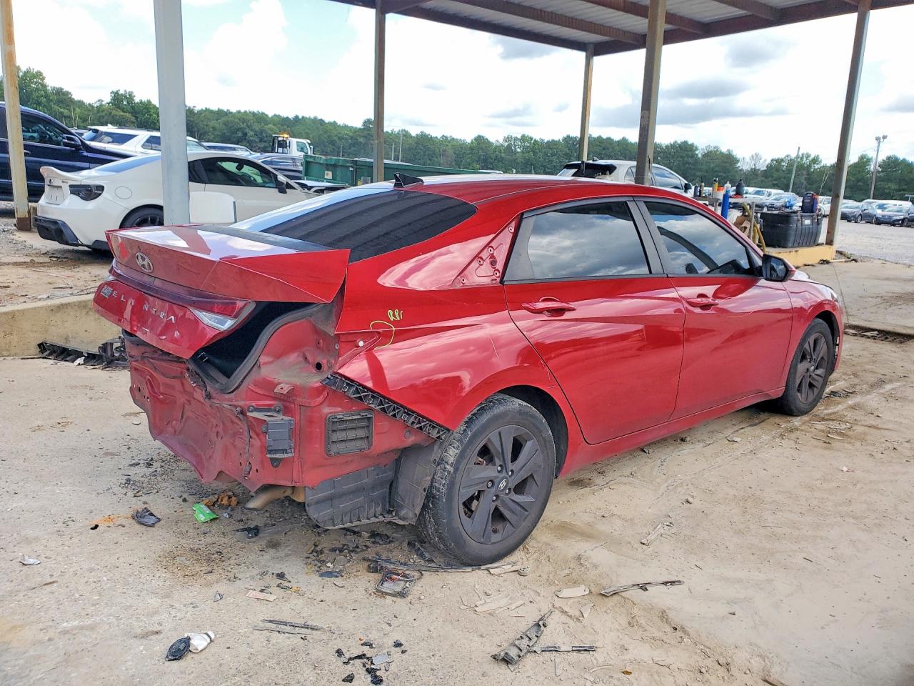2022 Hyundai Elantra Sel Red vin: KMHLS4AG8NU275587
