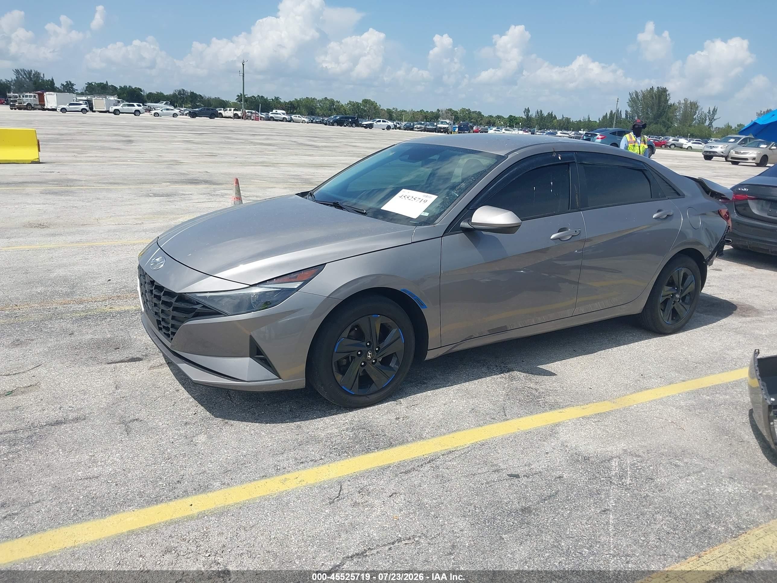 2022 Hyundai Elantra Sel Gray vin: KMHLS4AG8NU367380