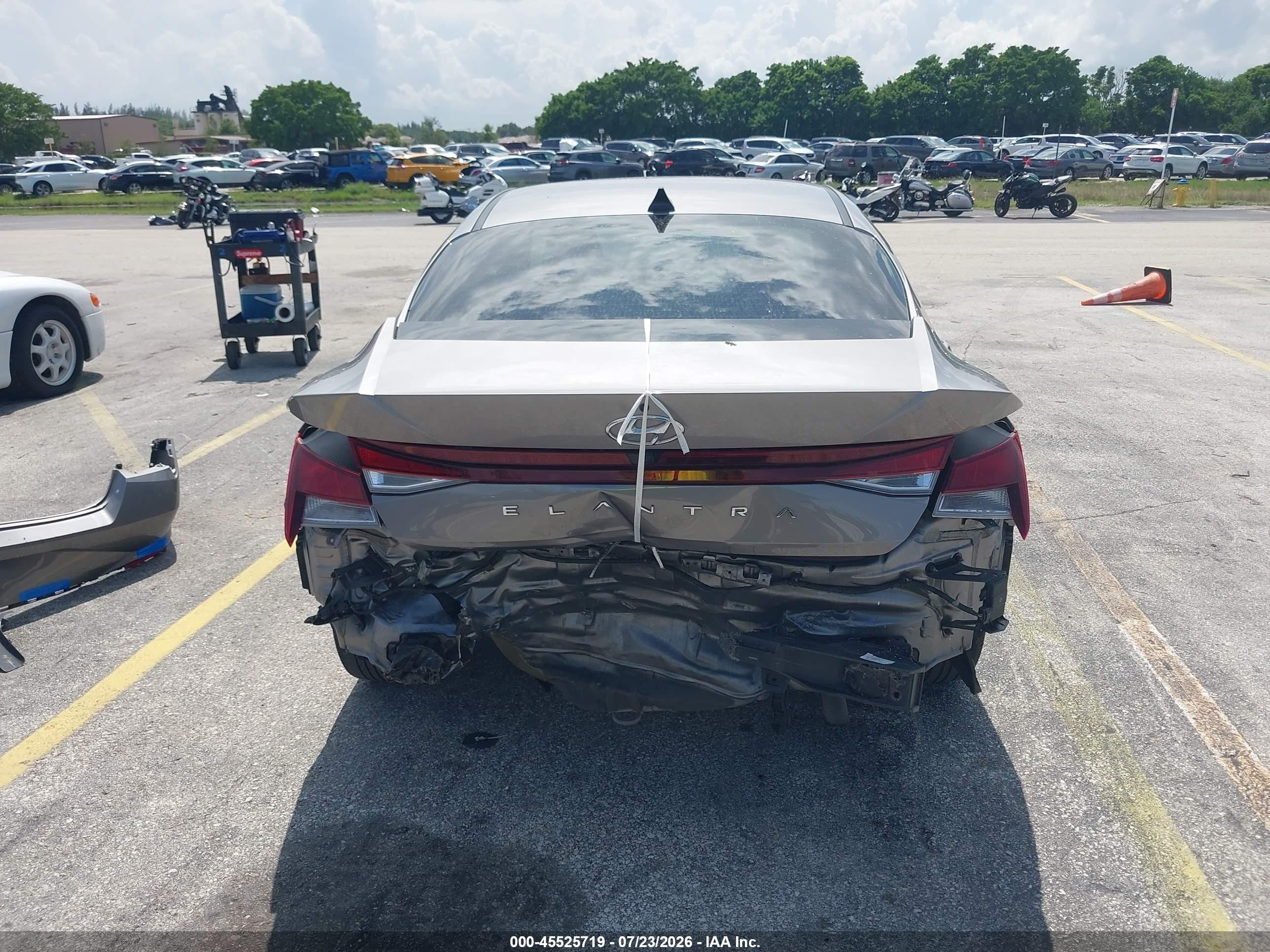 2022 Hyundai Elantra Sel Gray vin: KMHLS4AG8NU367380