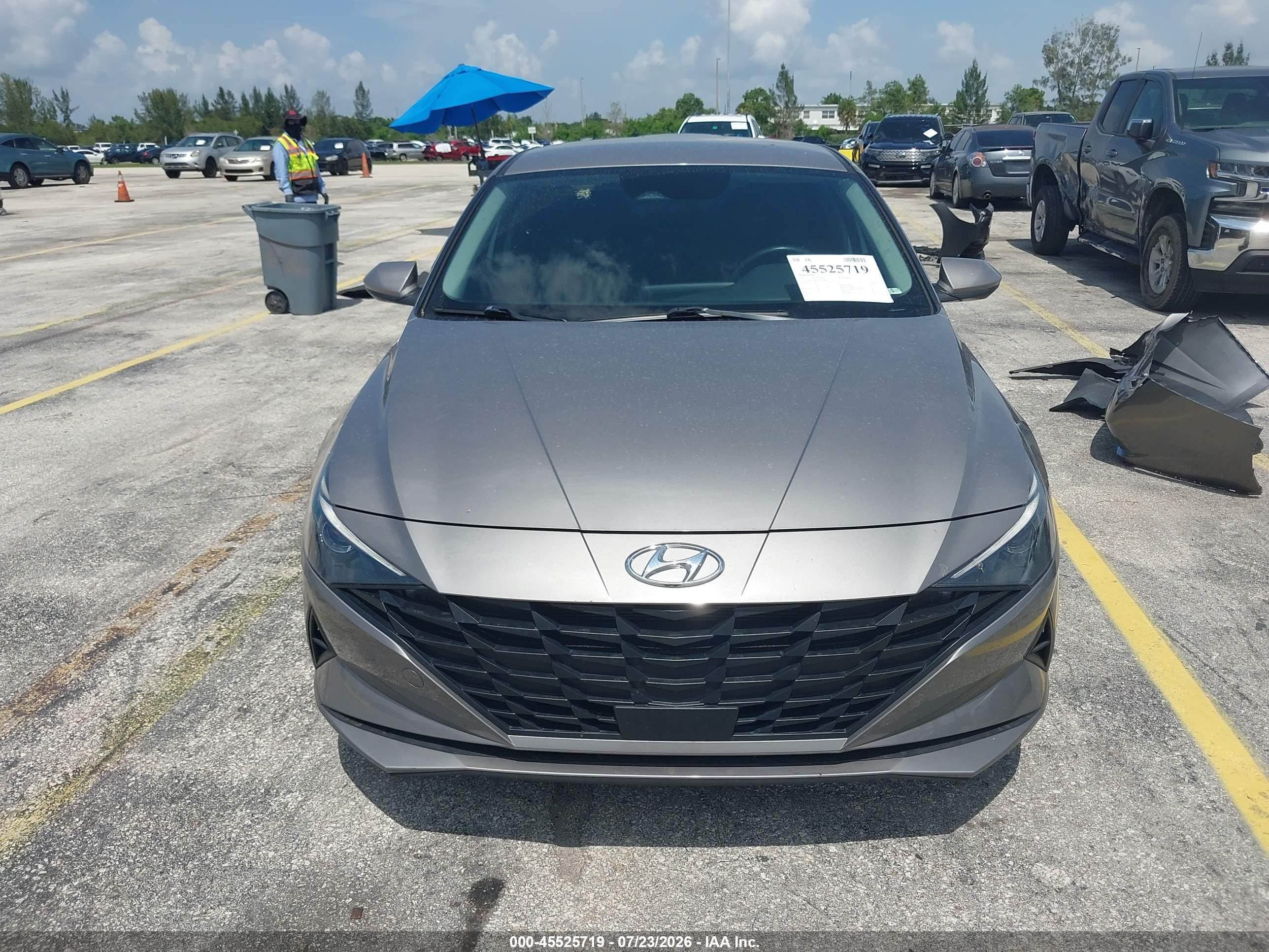 2022 Hyundai Elantra Sel Gray vin: KMHLS4AG8NU367380
