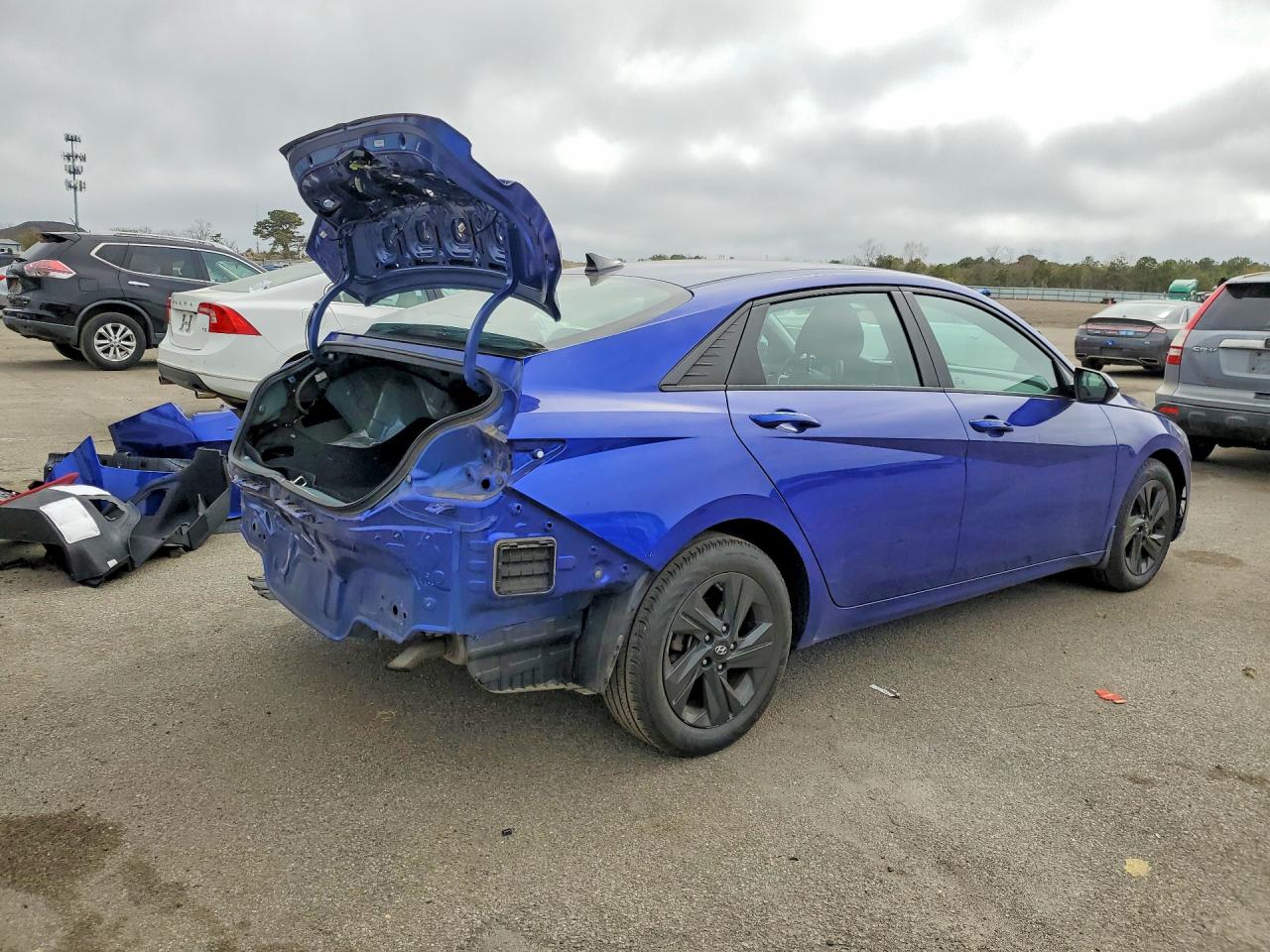 2022 Hyundai Elantra Sel Blue vin: KMHLS4AG9NU336218