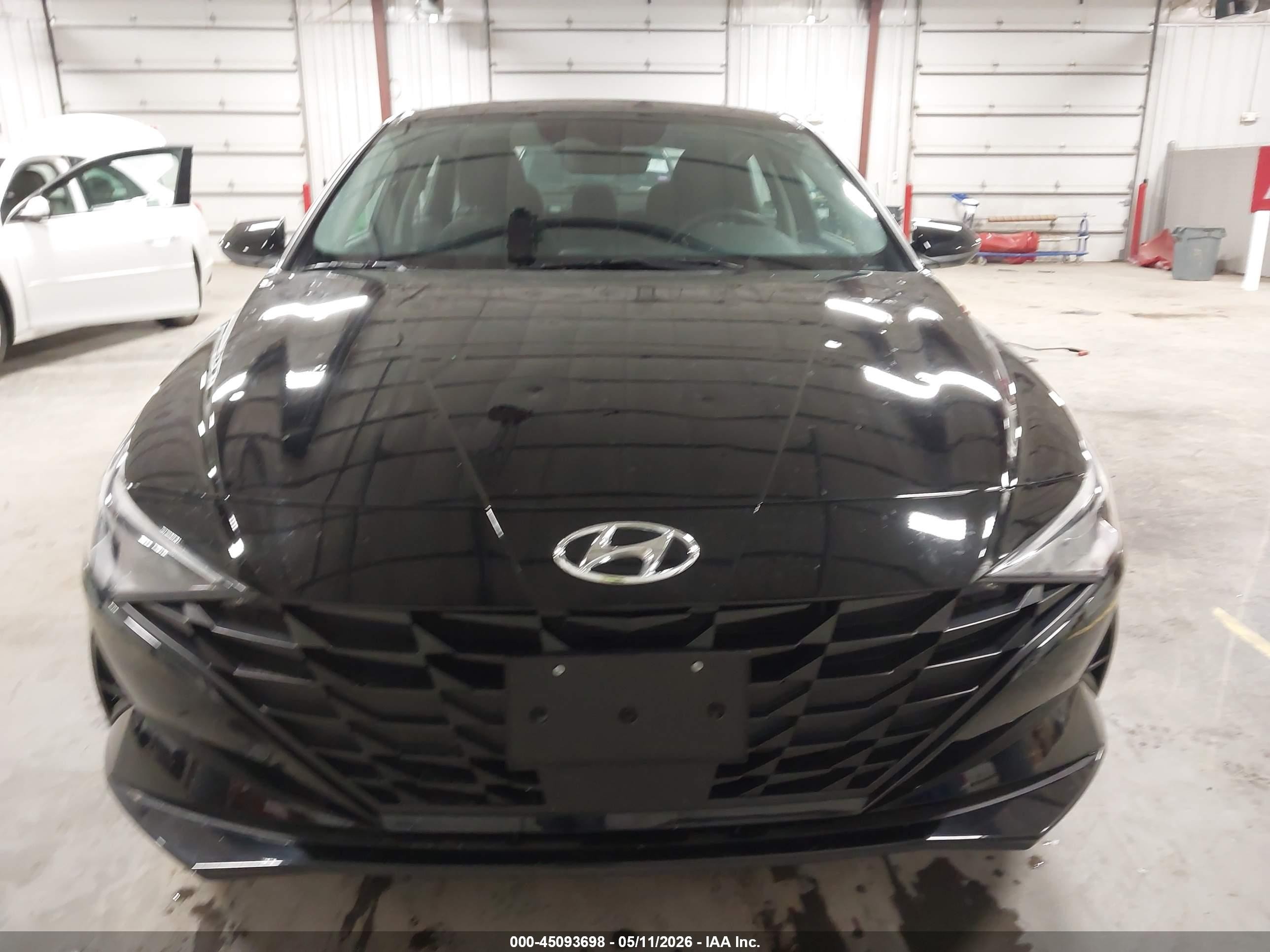 2023 Hyundai Elantra Sel Black vin: KMHLS4AGXPU571424