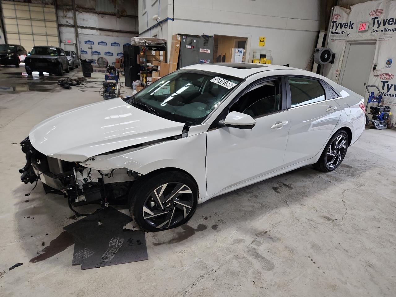 2025 Hyundai Elantra Sel White vin: KMHLS4DG0SU862423 Damage: Left Front Fender, Dent(S) W/ Paint Dmg, 7 To 8 Inches