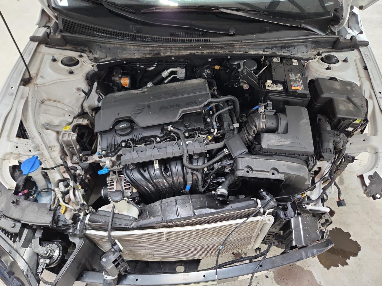 2025 Hyundai Elantra Sel White vin: KMHLS4DG0SU862423 Damage: Radiator, Bent, Replacement Required