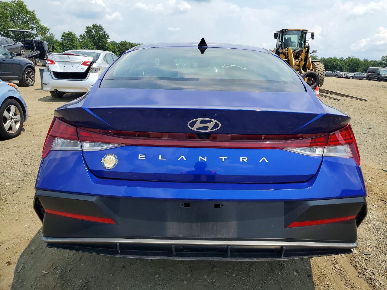 2025 Hyundai Elantra Sel Blue vin: KMHLS4DG1SU940112