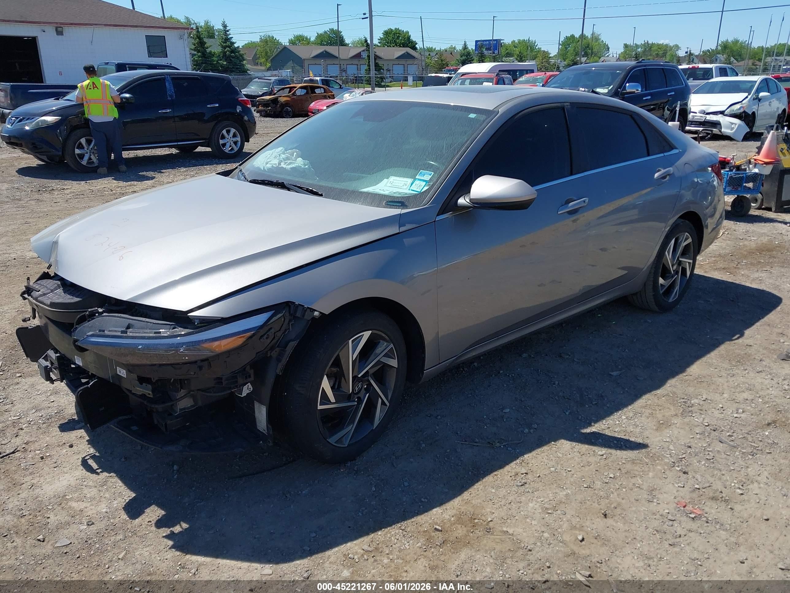 2024 Hyundai Elantra Sel Gray vin: KMHLS4DG2RU655302