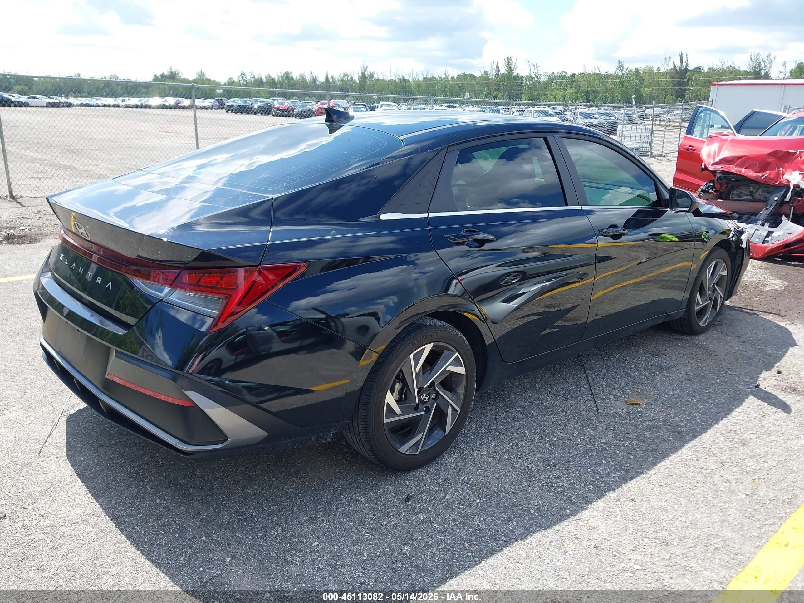 2024 Hyundai Elantra Sel Черный vin: KMHLS4DG2RU687988