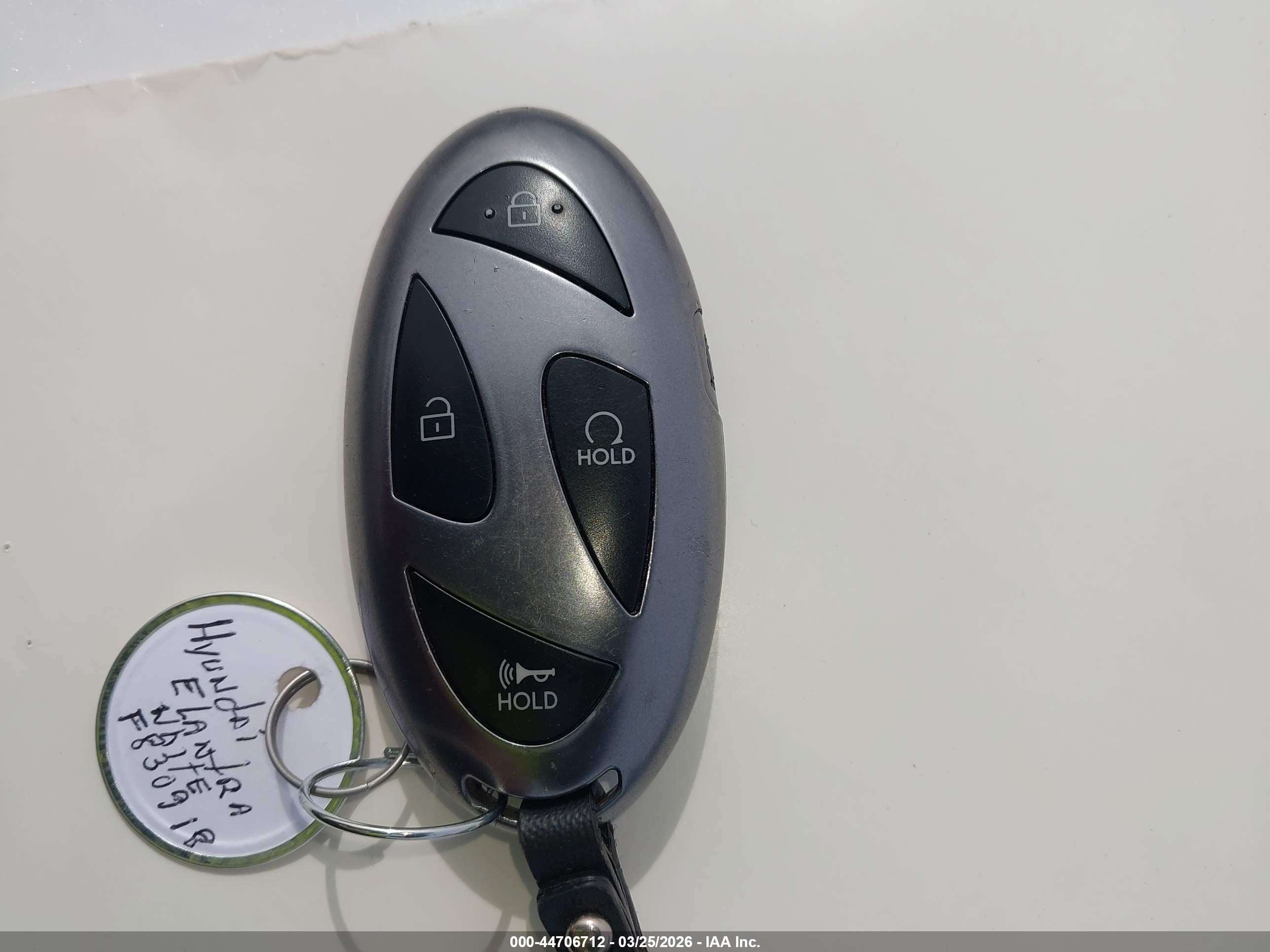 2025 Hyundai Elantra Sel Convenience White vin: KMHLS4DG3SU892922