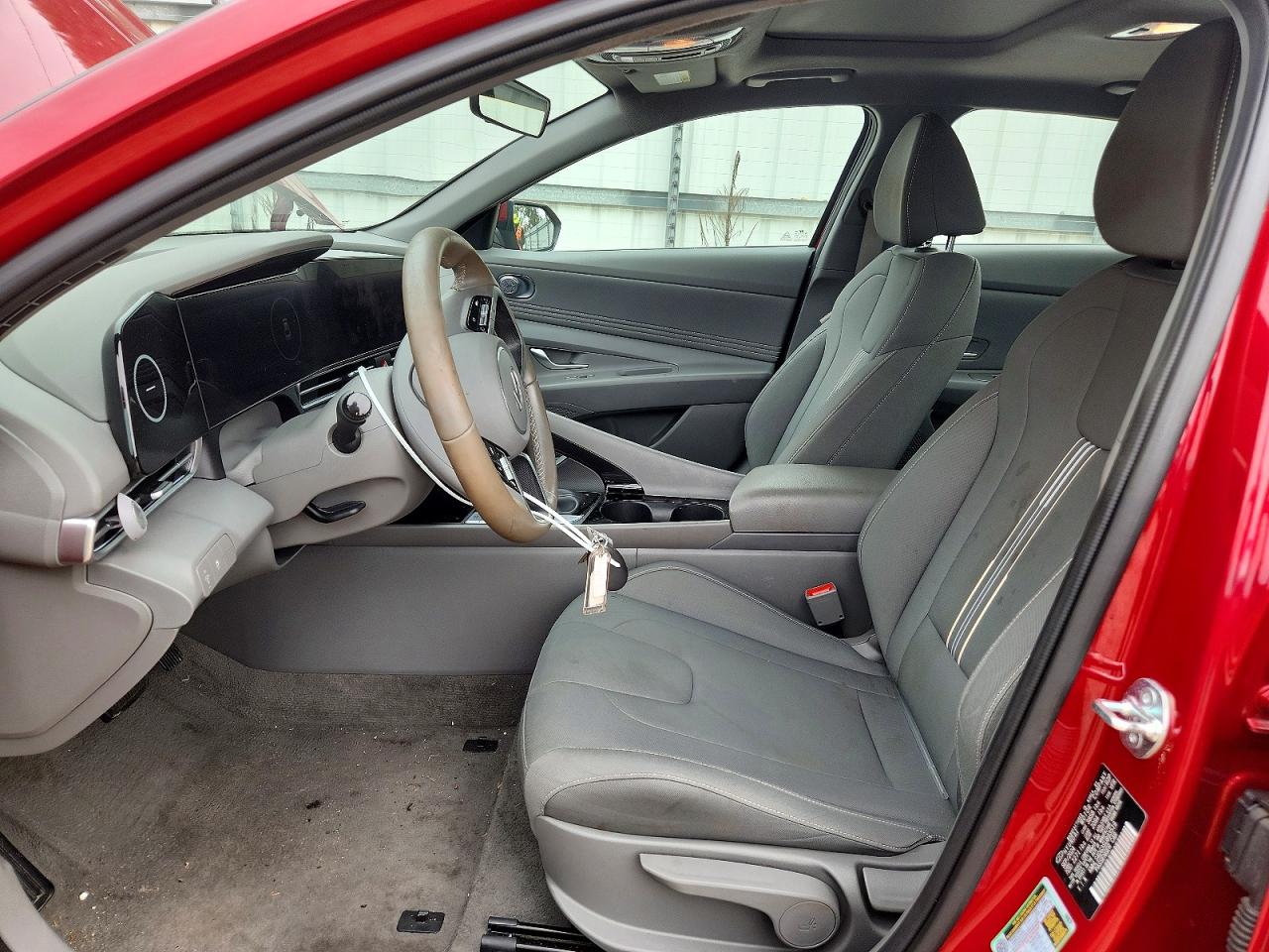 2025 Hyundai Elantra Sel Red vin: KMHLS4DG3SU893519