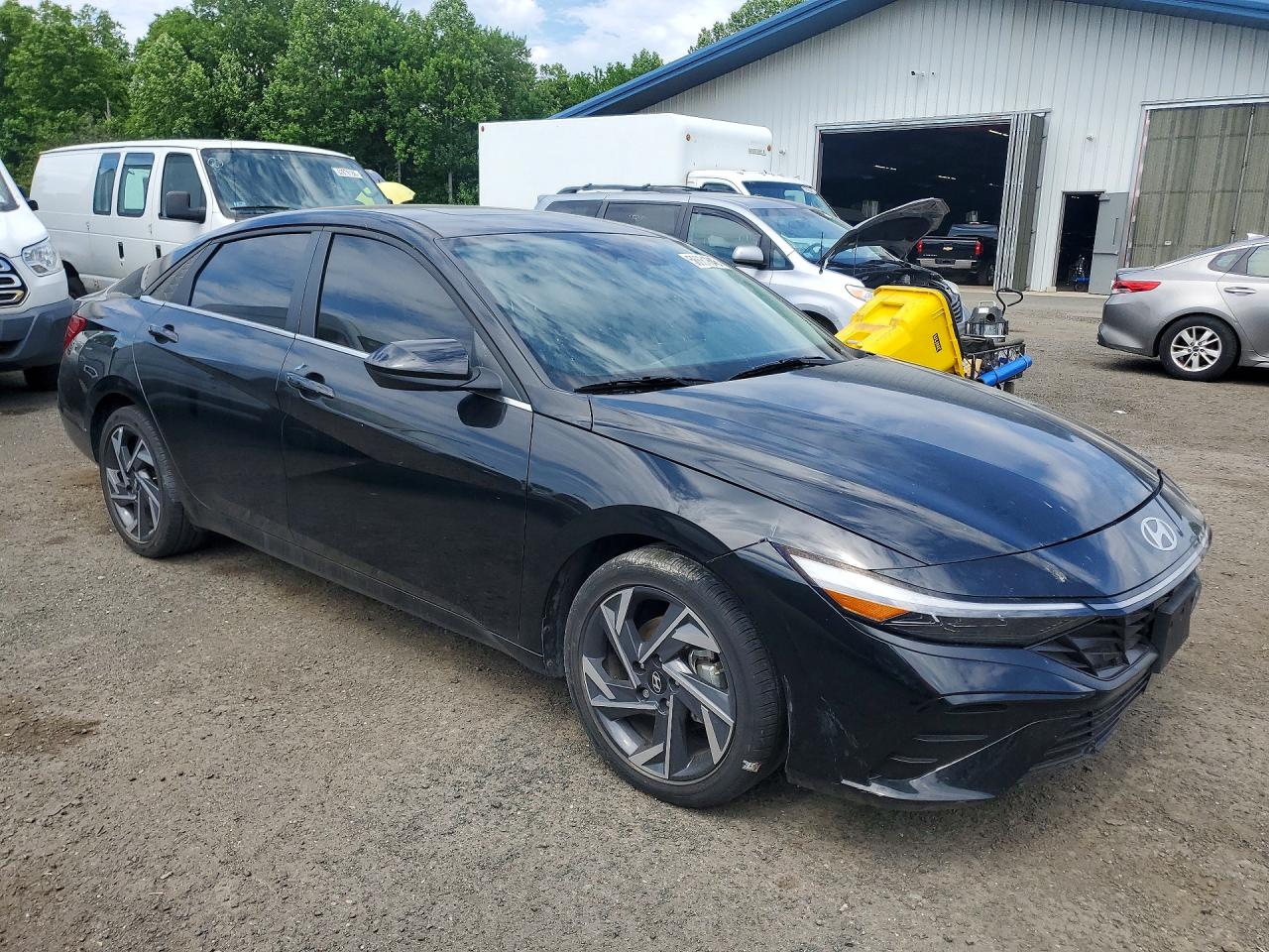 2025 Hyundai Elantra Sel Convenience Black vin: KMHLS4DG4SU902048