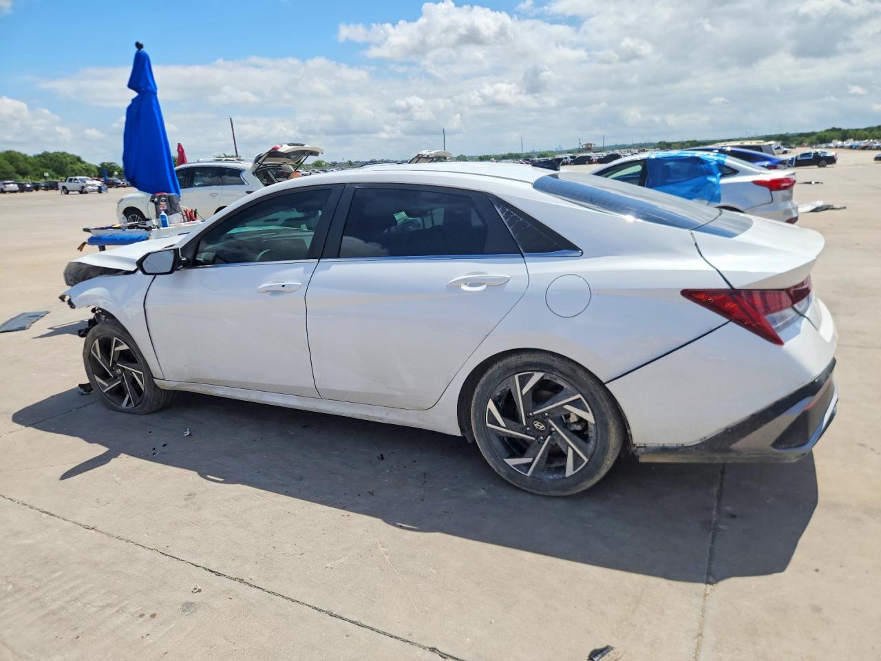 2024 Hyundai Elantra Sel White vin: KMHLS4DG5RU788054