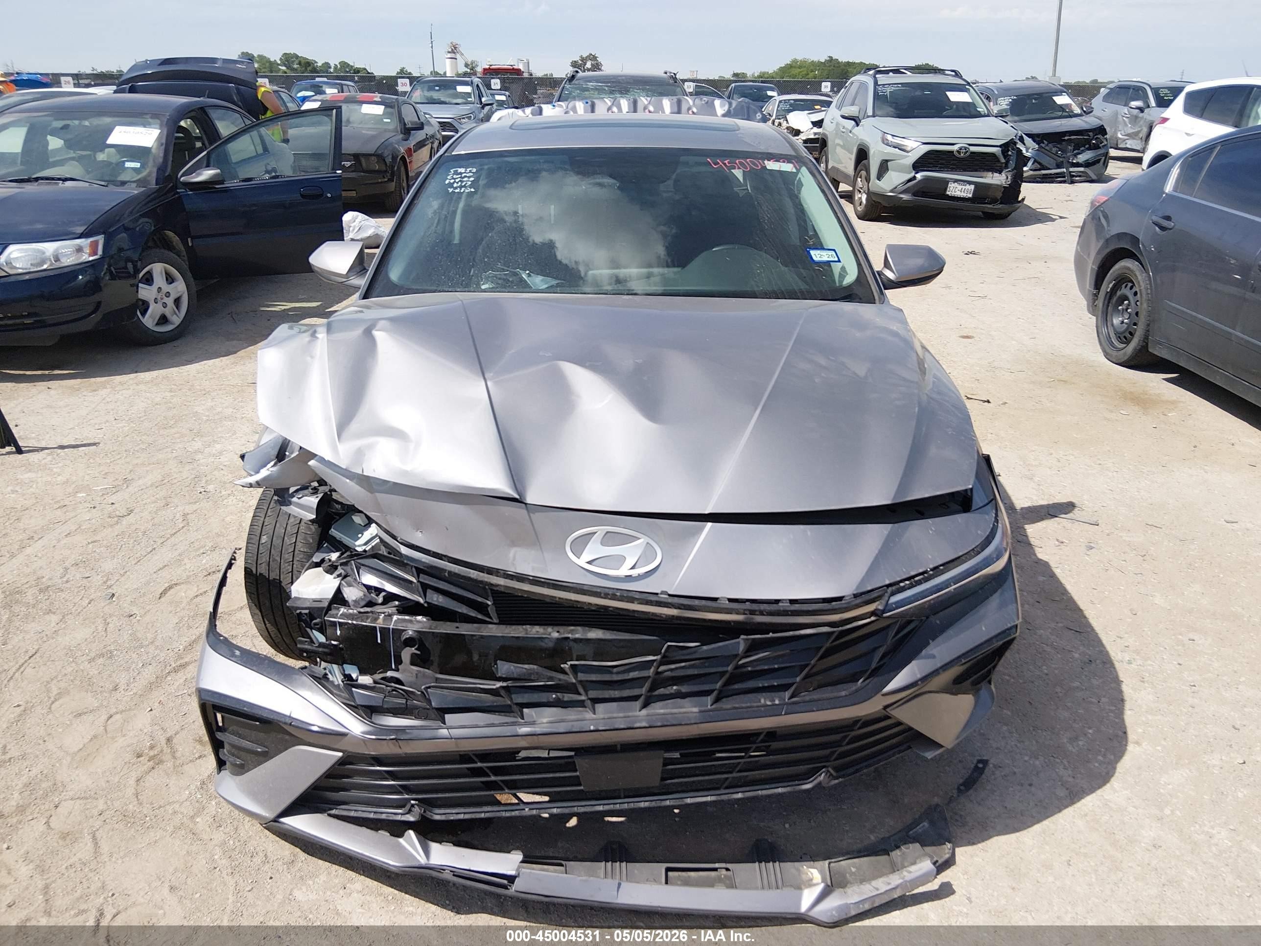 2025 Hyundai Elantra Sel Convenience Gray vin: KMHLS4DG5SU909879