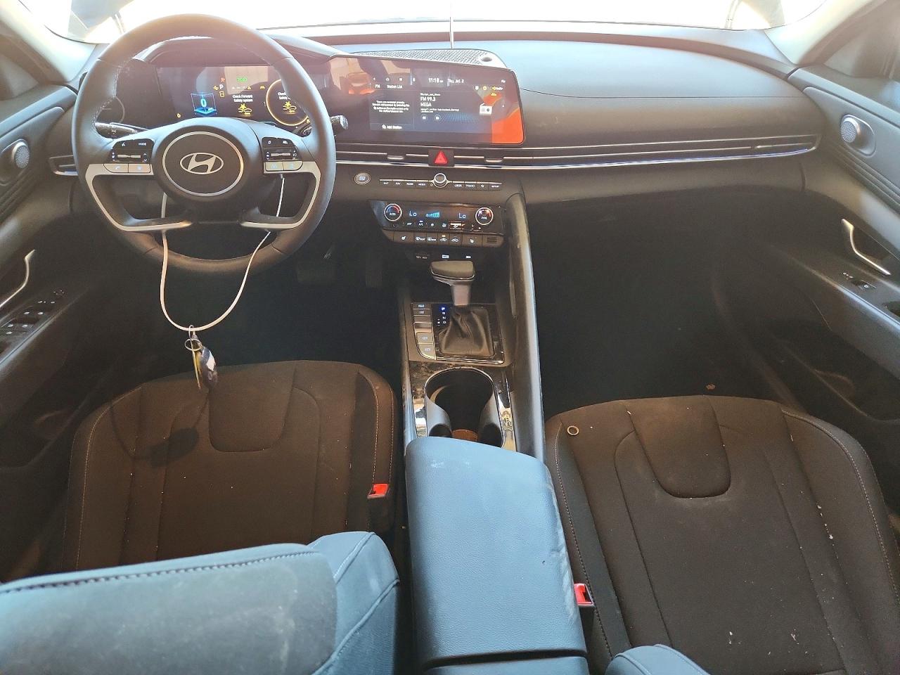 2025 Hyundai Elantra Sel Серый vin: KMHLS4DG6SU013204