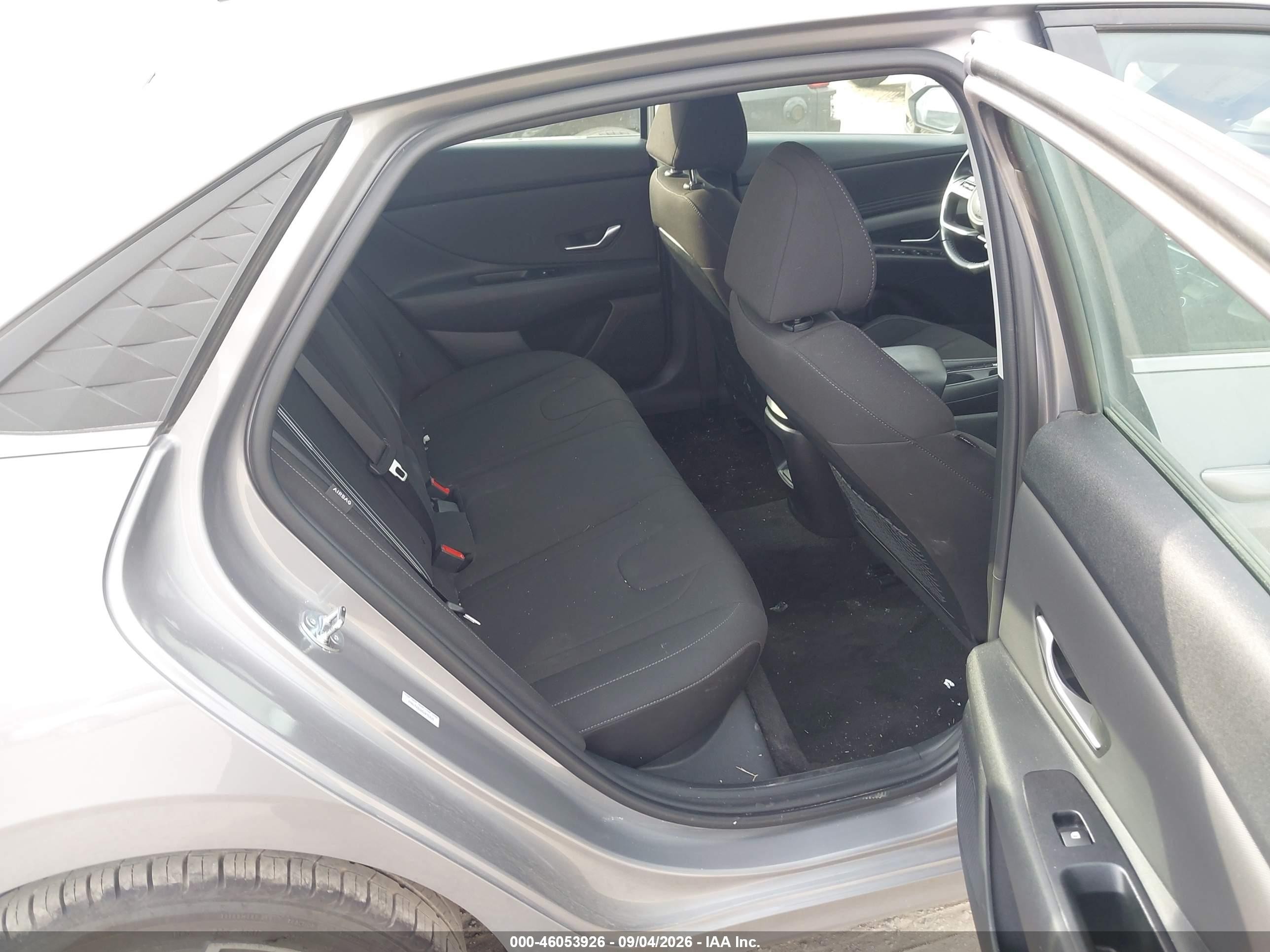 2025 Hyundai Elantra Sel Convenience Gray vin: KMHLS4DG6SU035929