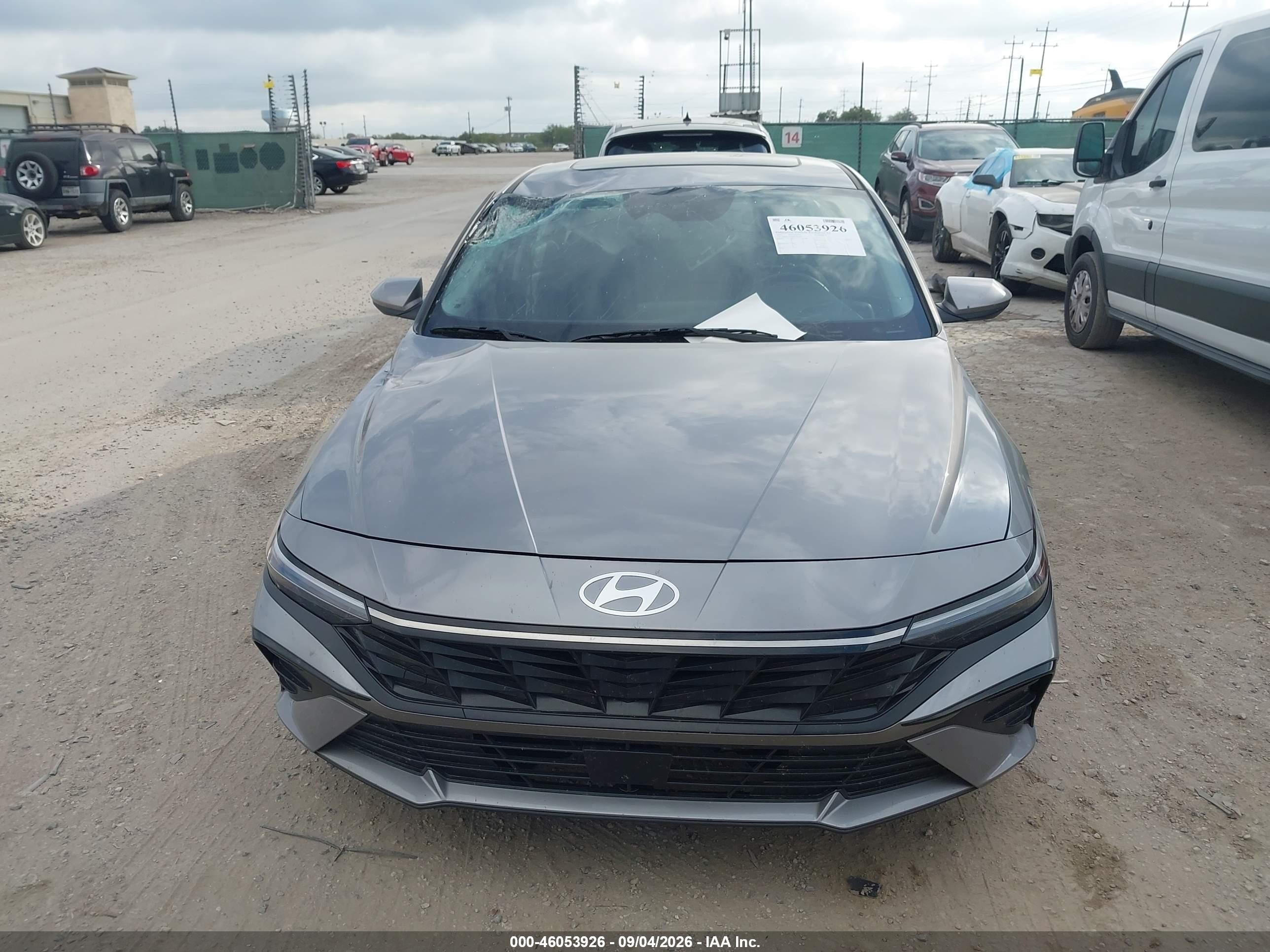 2025 Hyundai Elantra Sel Convenience Gray vin: KMHLS4DG6SU035929