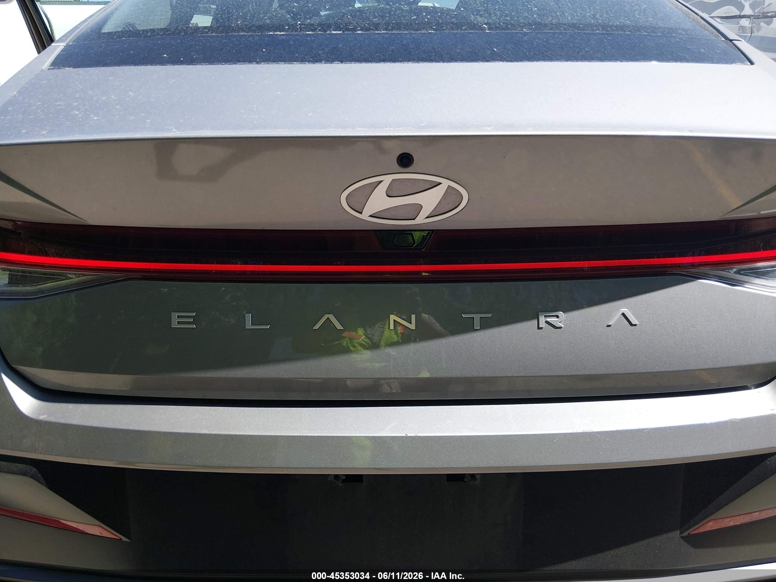 2025 Hyundai Elantra Sel Convenience Серебряный vin: KMHLS4DG7SU026804