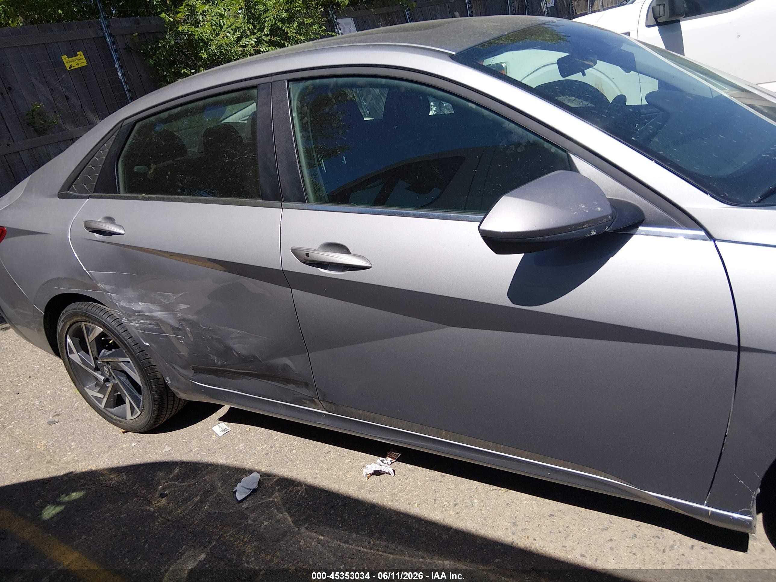 2025 Hyundai Elantra Sel Convenience Серебряный vin: KMHLS4DG7SU026804