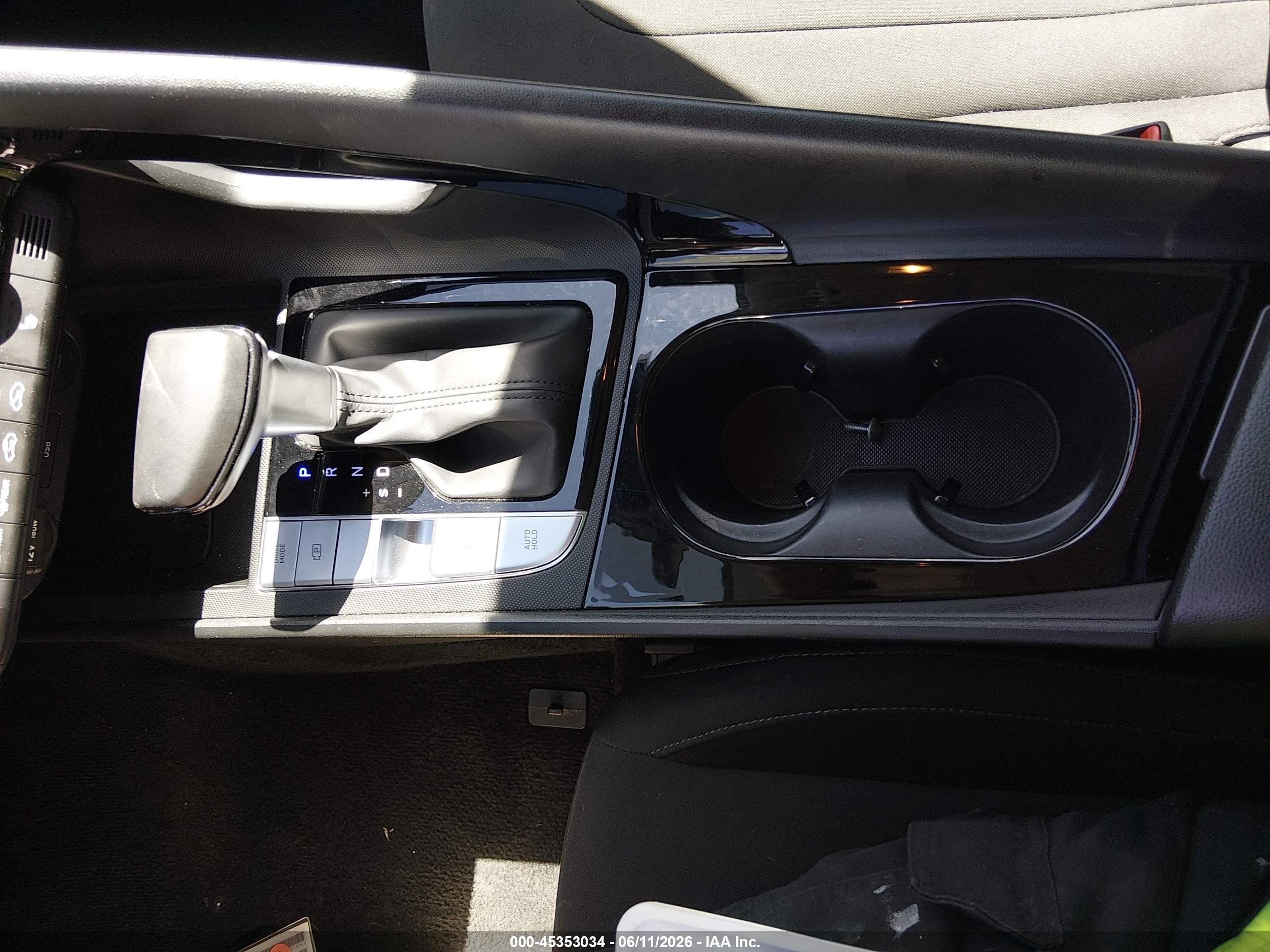 2025 Hyundai Elantra Sel Convenience Серебряный vin: KMHLS4DG7SU026804