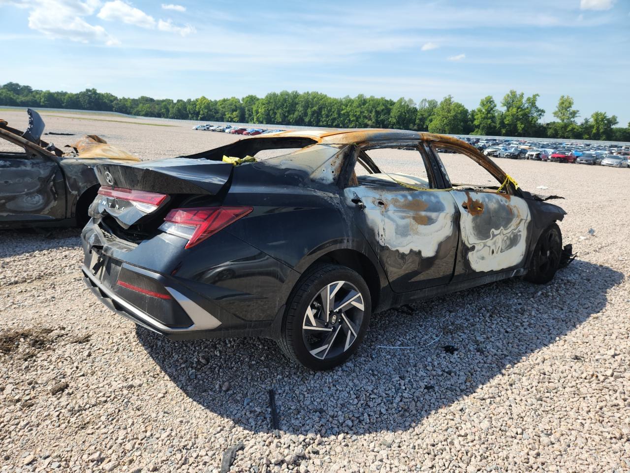 2024 Hyundai Elantra Sel Burn vin: KMHLS4DG8RU670662