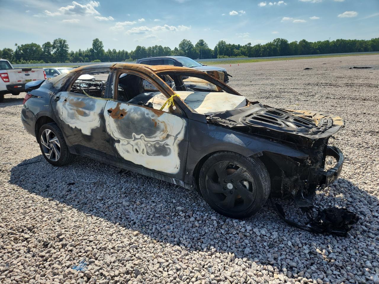 2024 Hyundai Elantra Sel Burn vin: KMHLS4DG8RU670662