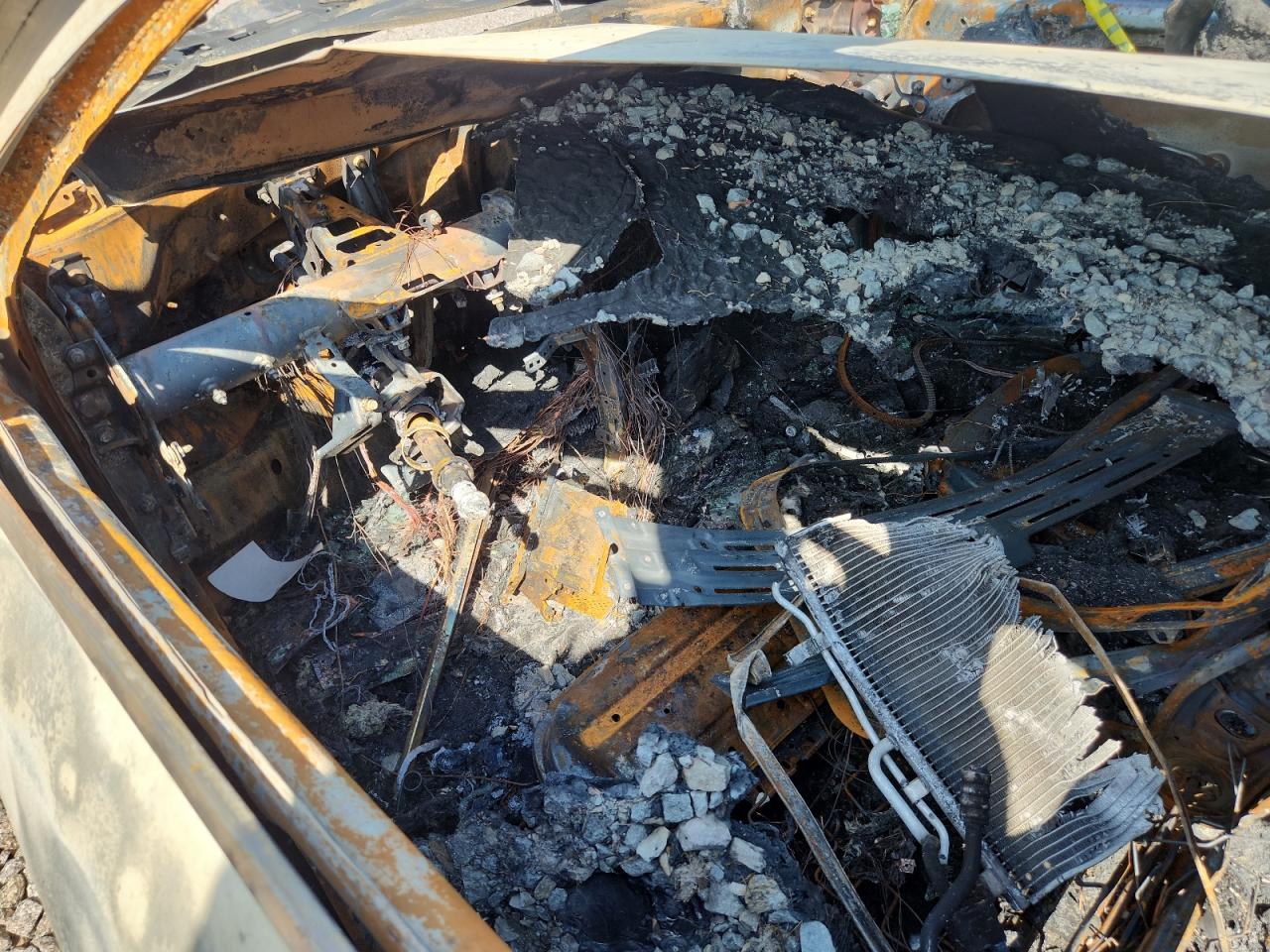 2024 Hyundai Elantra Sel Burn vin: KMHLS4DG8RU670662