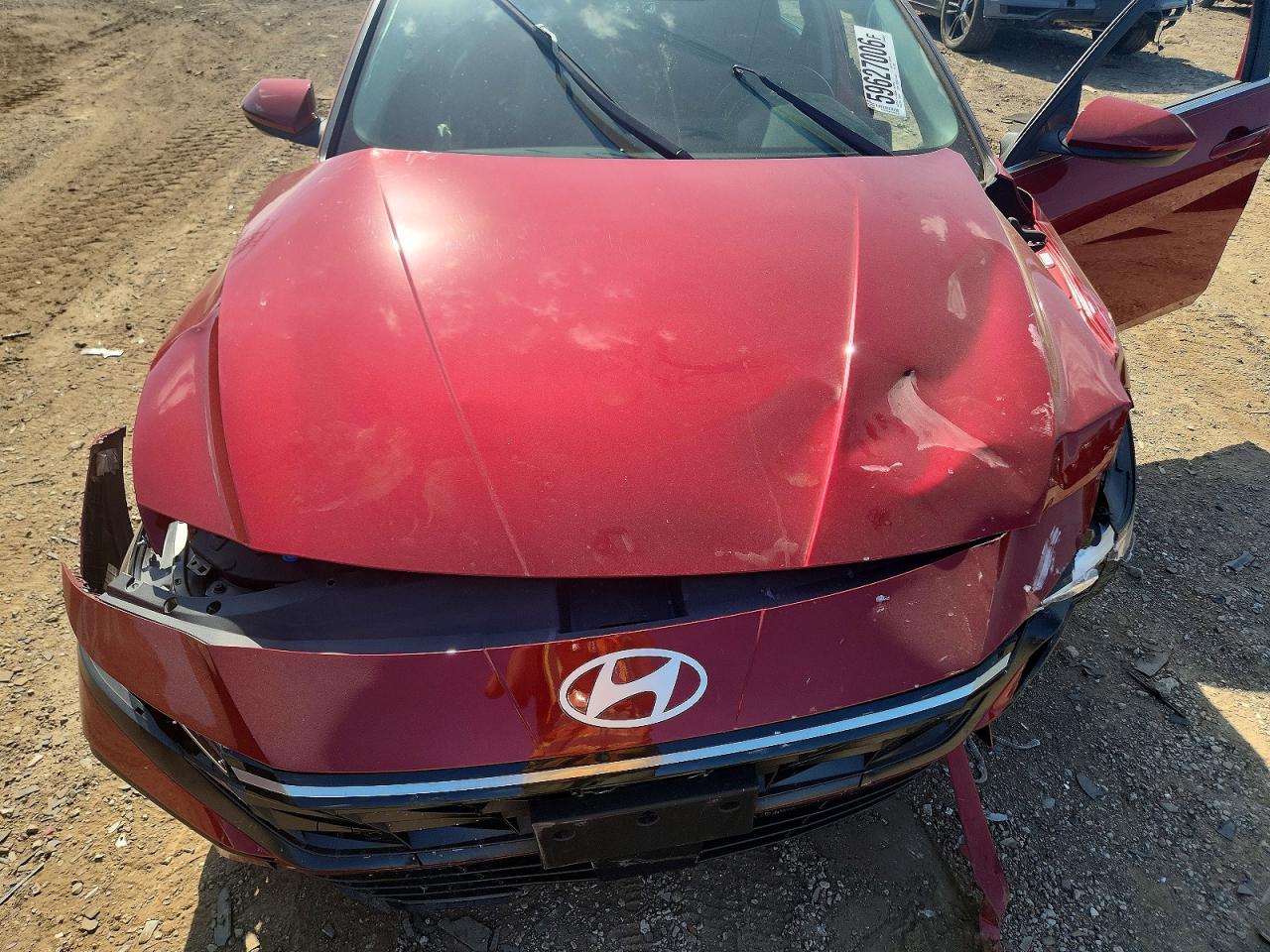2025 Hyundai Elantra Sel Red vin: KMHLS4DG9SU859021