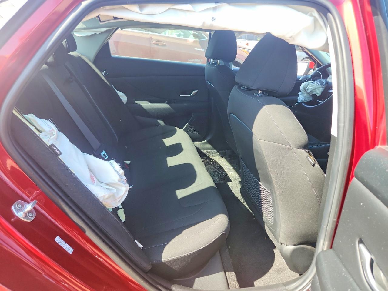 2025 Hyundai Elantra Sel Red vin: KMHLS4DG9SU859021