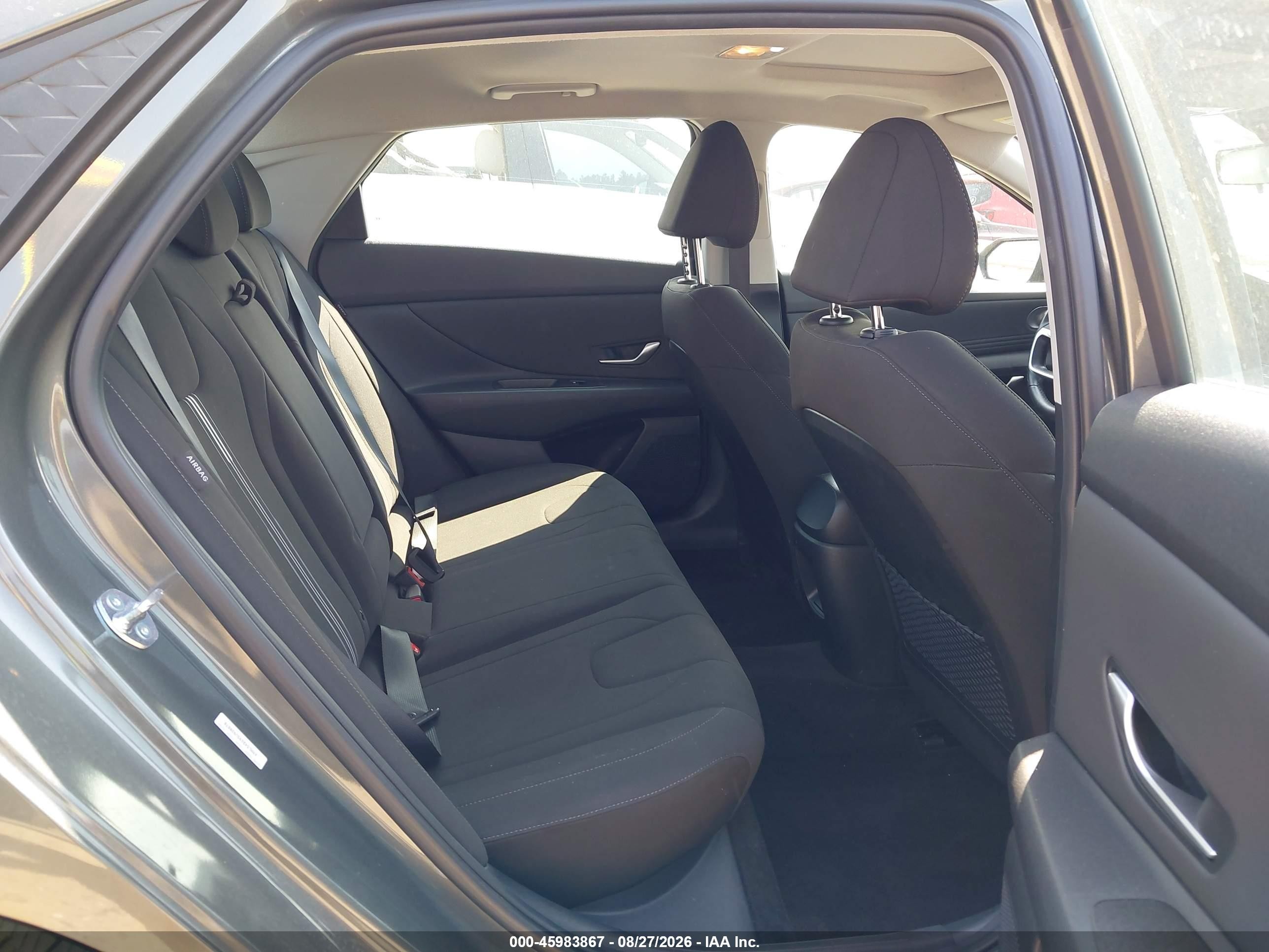 2025 Hyundai Elantra Sel Convenience Gray vin: KMHLS4DG9SU920870
