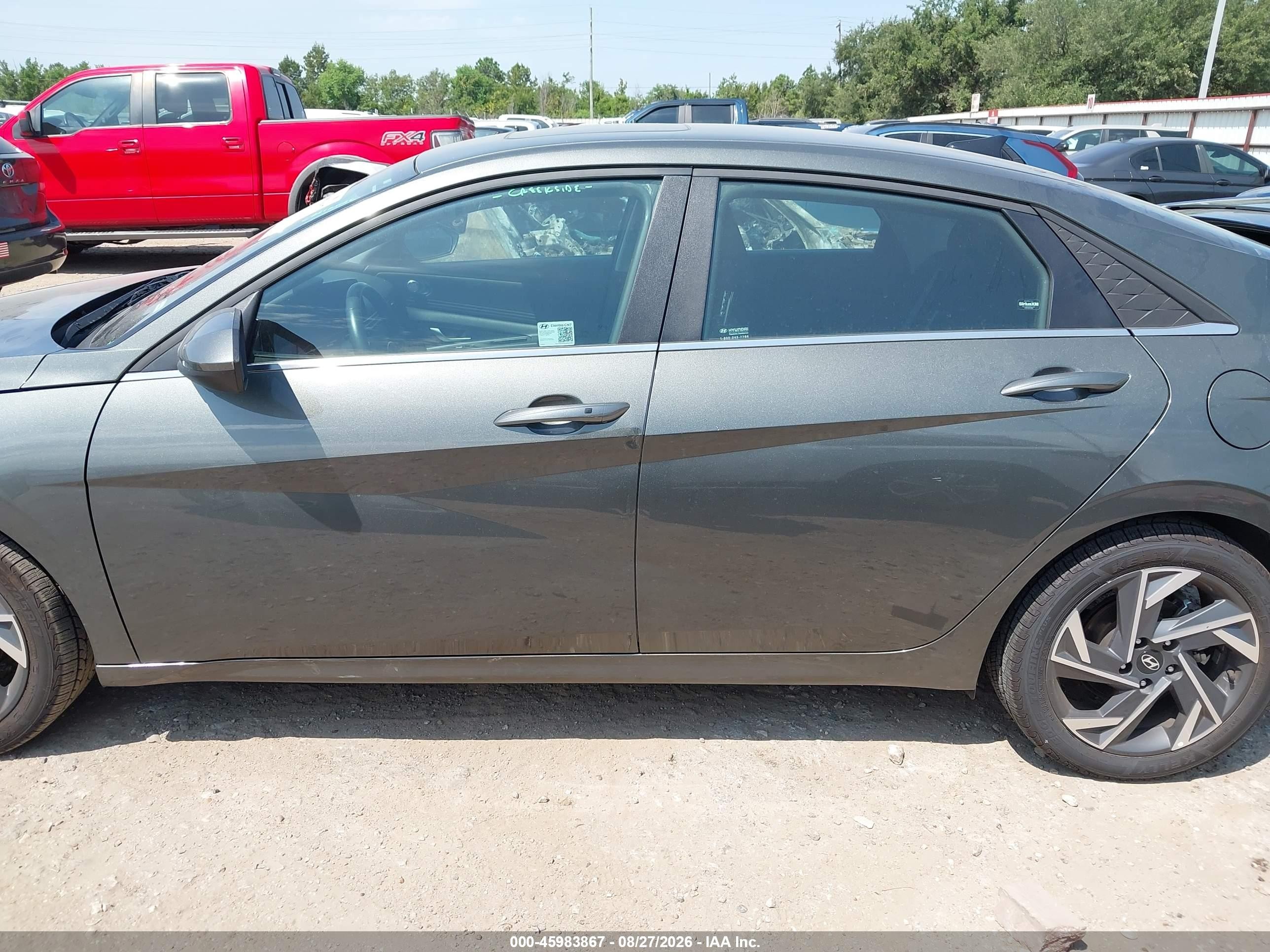 2025 Hyundai Elantra Sel Convenience Gray vin: KMHLS4DG9SU920870