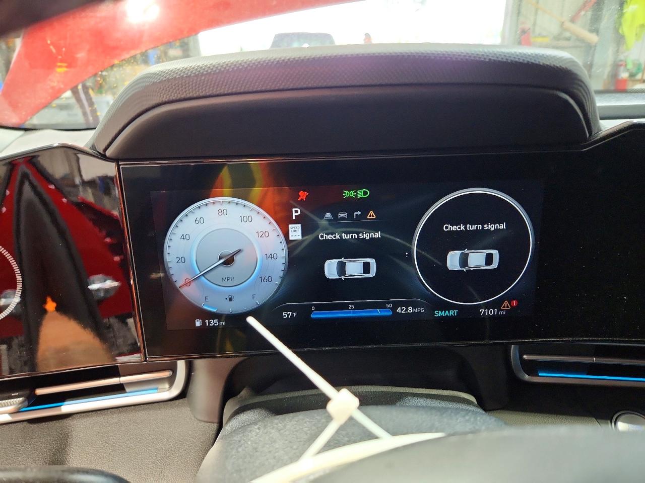 2025 Hyundai Elantra Красный vin: KMHLS4DG9SU953156