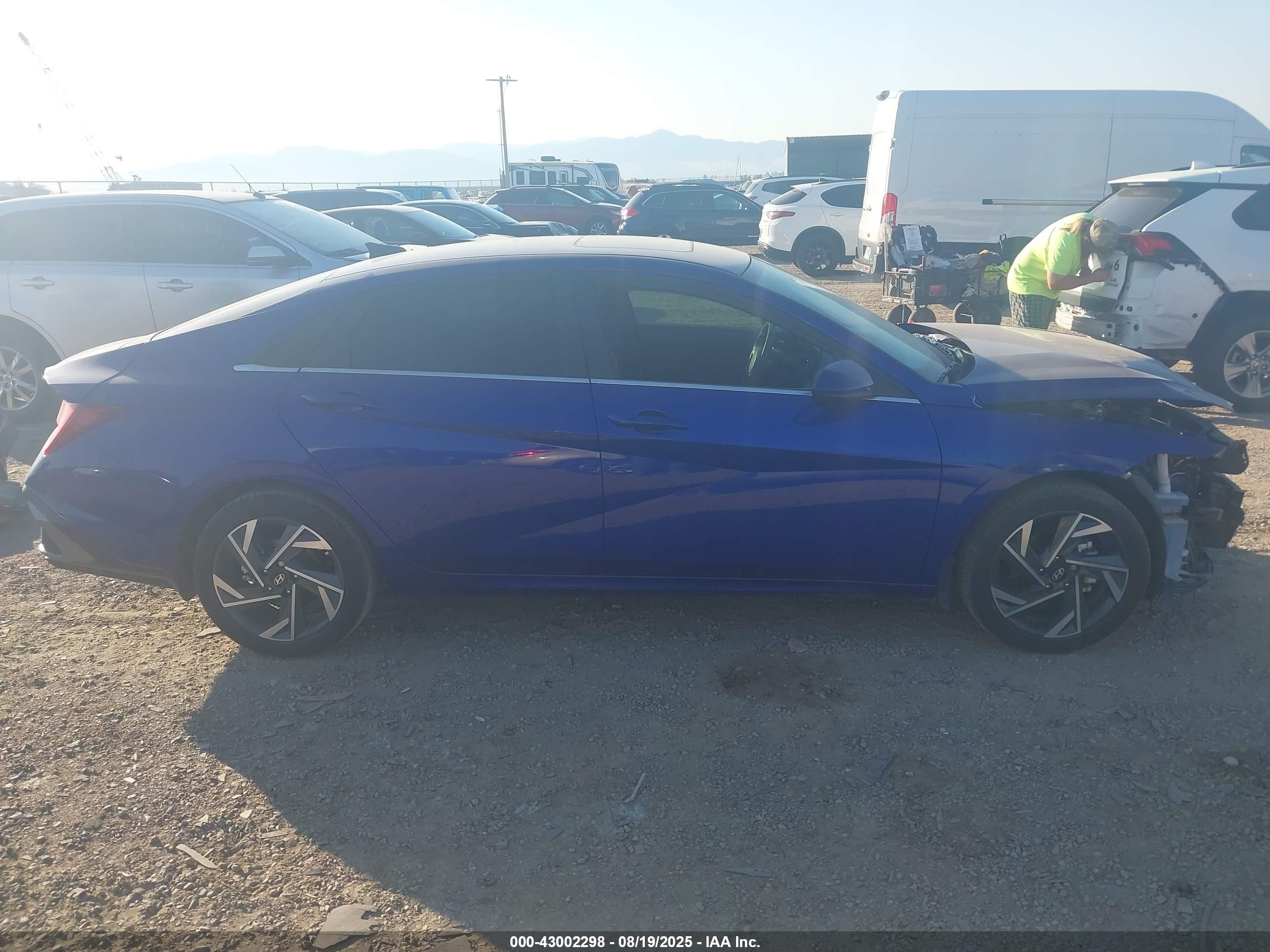 2024 Hyundai Elantra Sel Синий vin: KMHLS4DGXRU761707