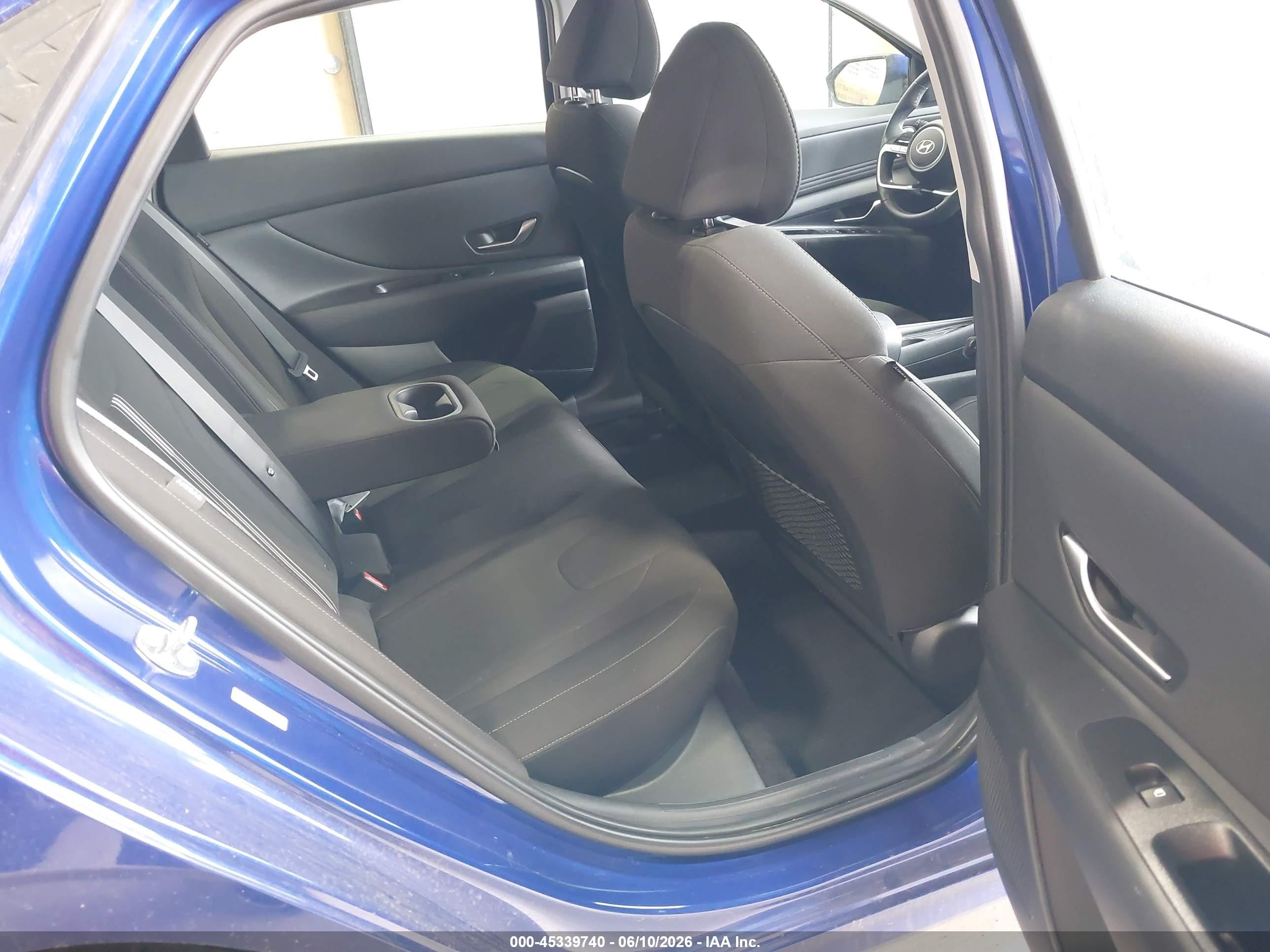 2025 Hyundai Elantra Sel Convenience Blue vin: KMHLS4DGXSU923146