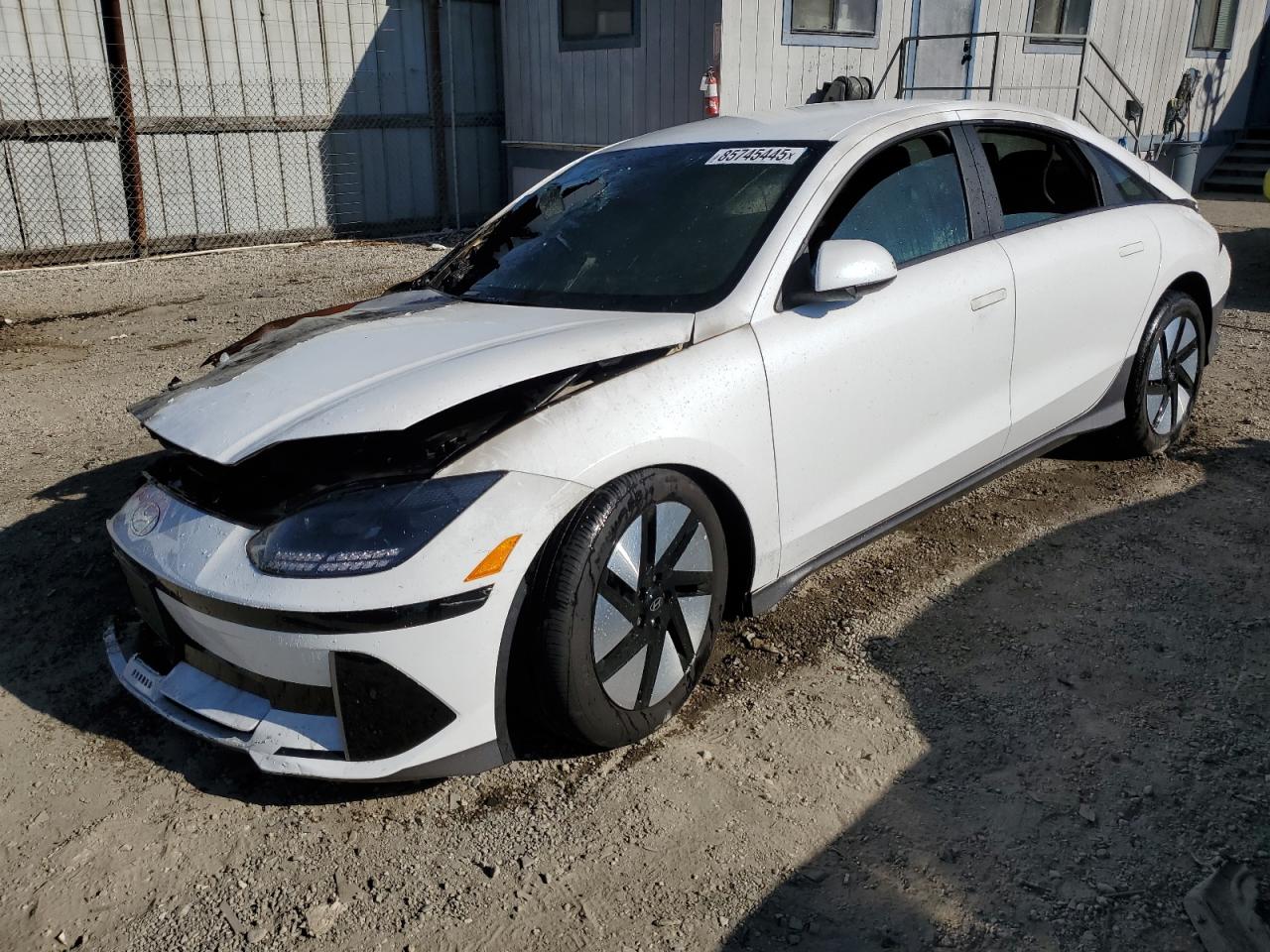 2024 Hyundai Ioniq 6 Se Standard Range White vin: KMHM14AB1RA076870