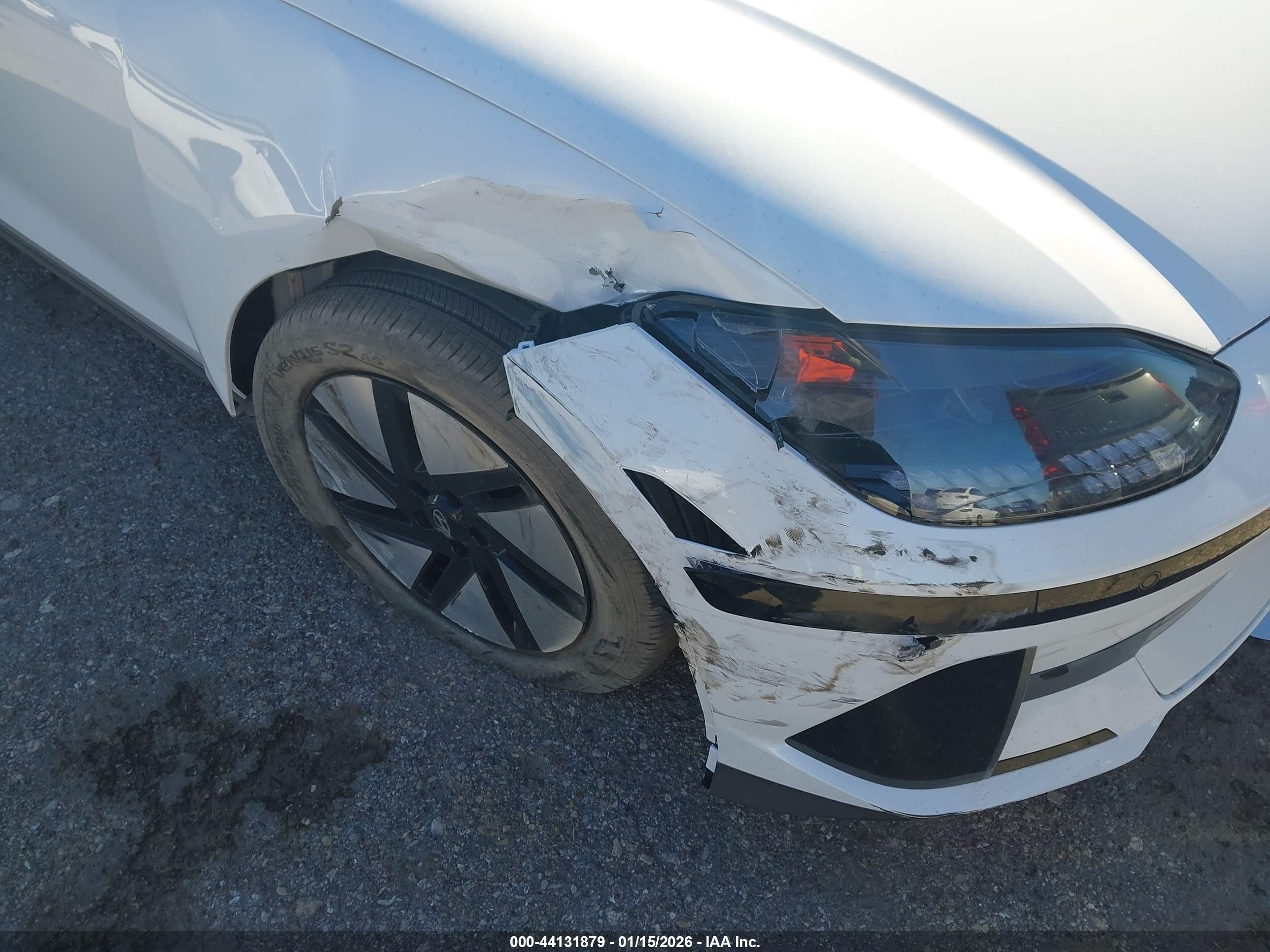 2025 Hyundai Ioniq 6 Se White vin: KMHM24AA7SA116640