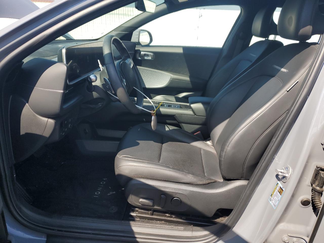 2024 Hyundai Ioniq 6 Sel Gray vin: KMHM34AA1RA075364