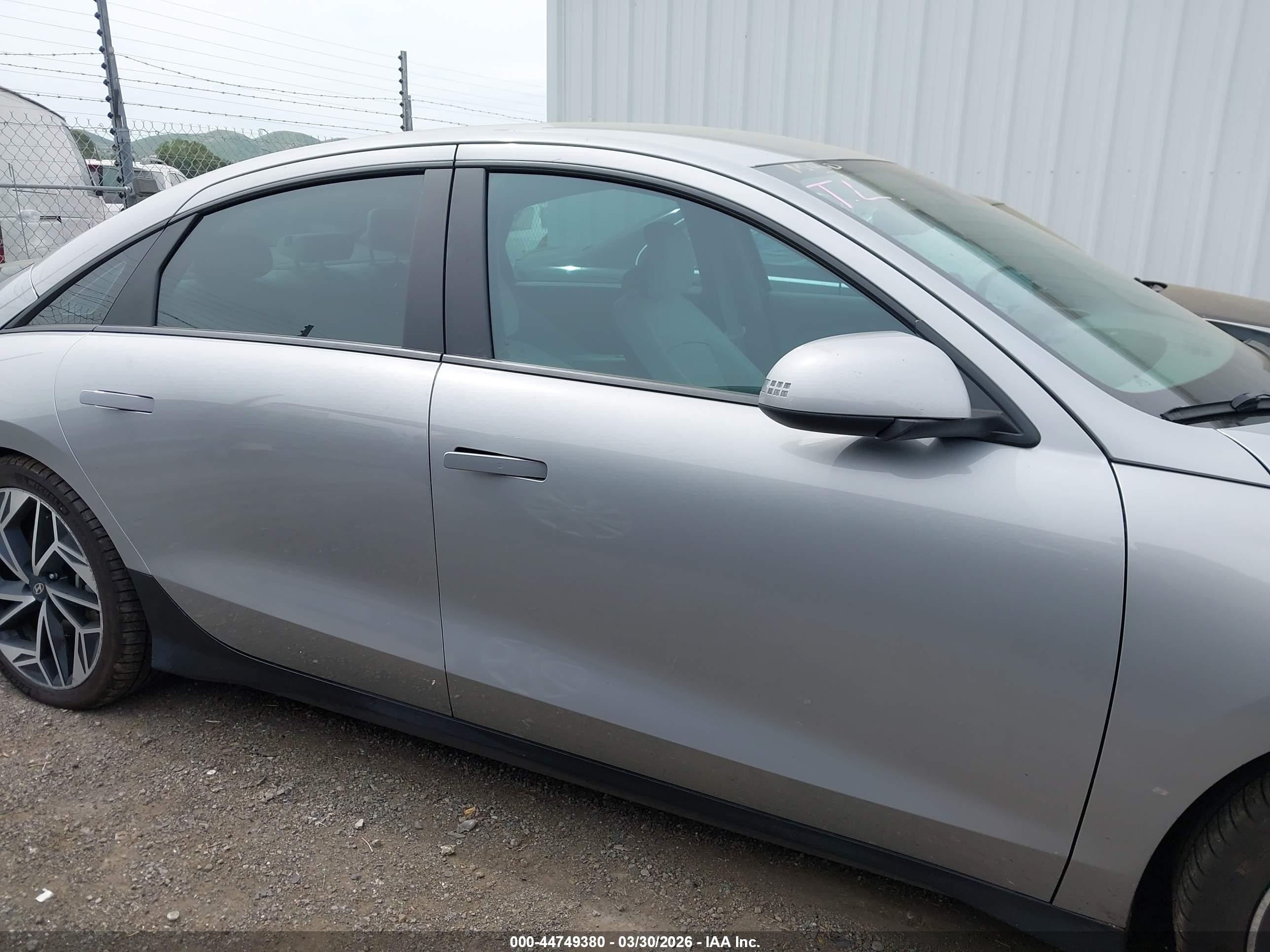 2023 Hyundai Ioniq 6 Sel Gray vin: KMHM34AA2PA033492